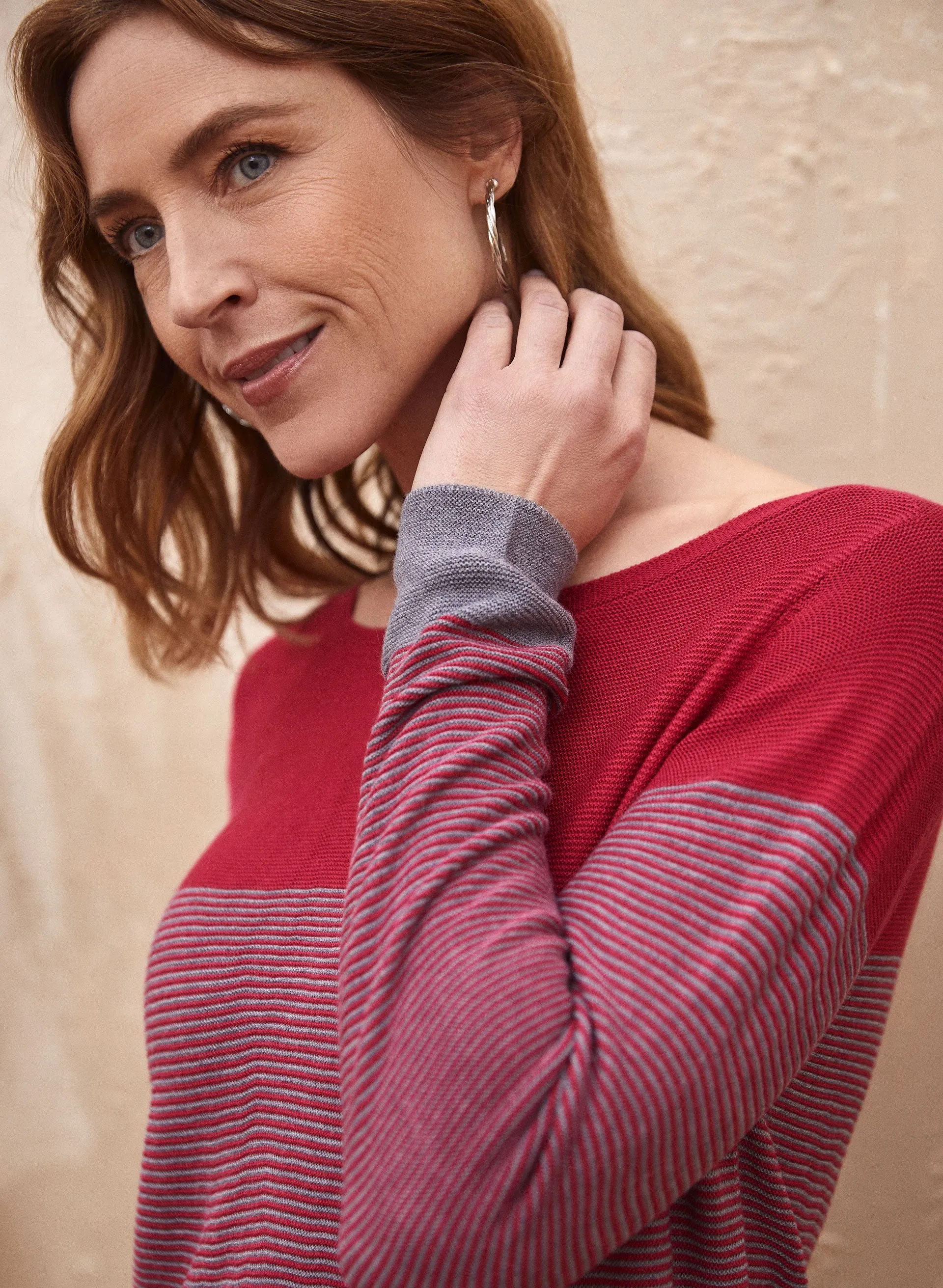 Colour Block Sweater sold by Laura product image thumbnail 2