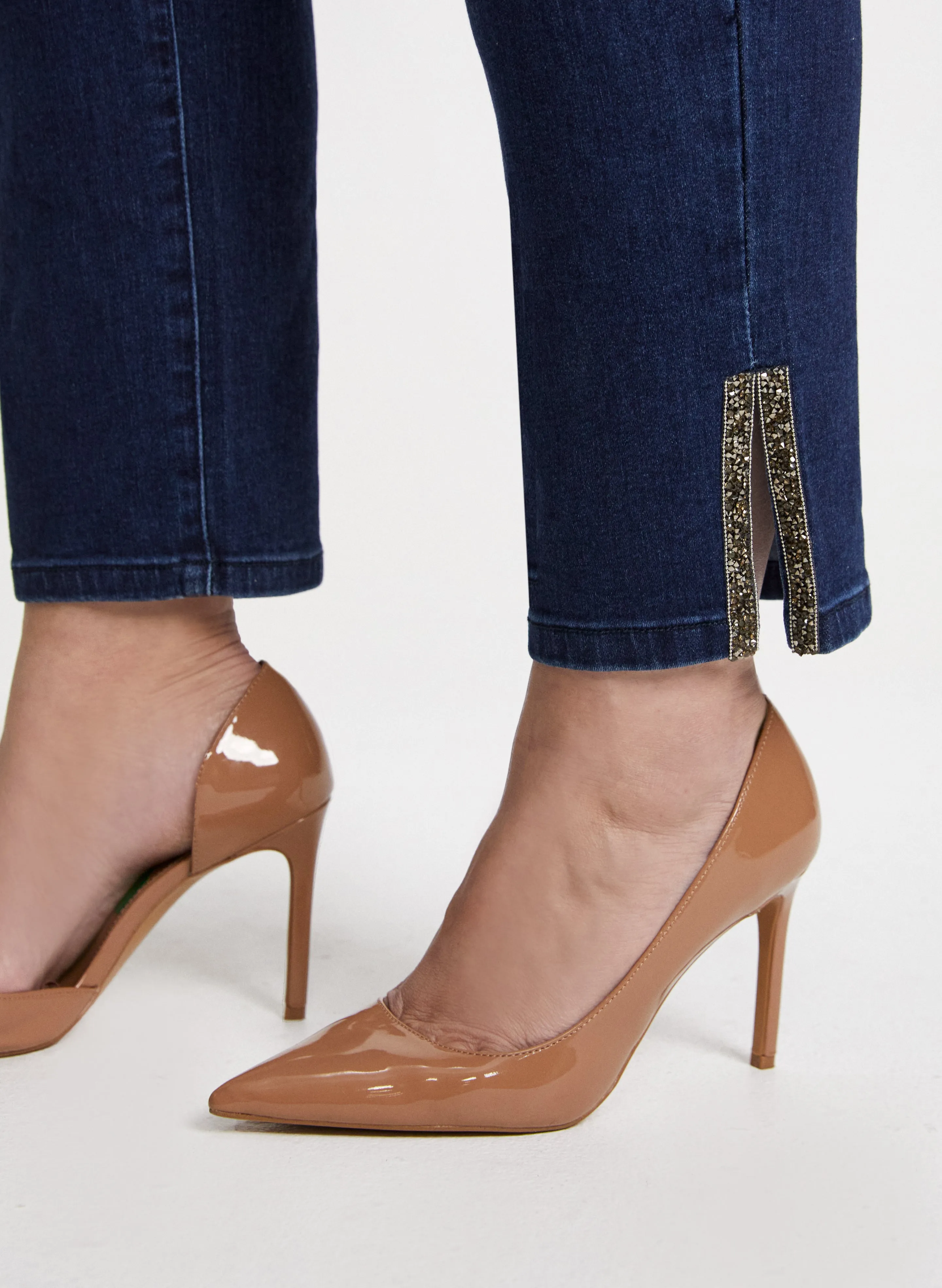 Pull-On Straight Leg Jeans sold by Laura product image thumbnail 5