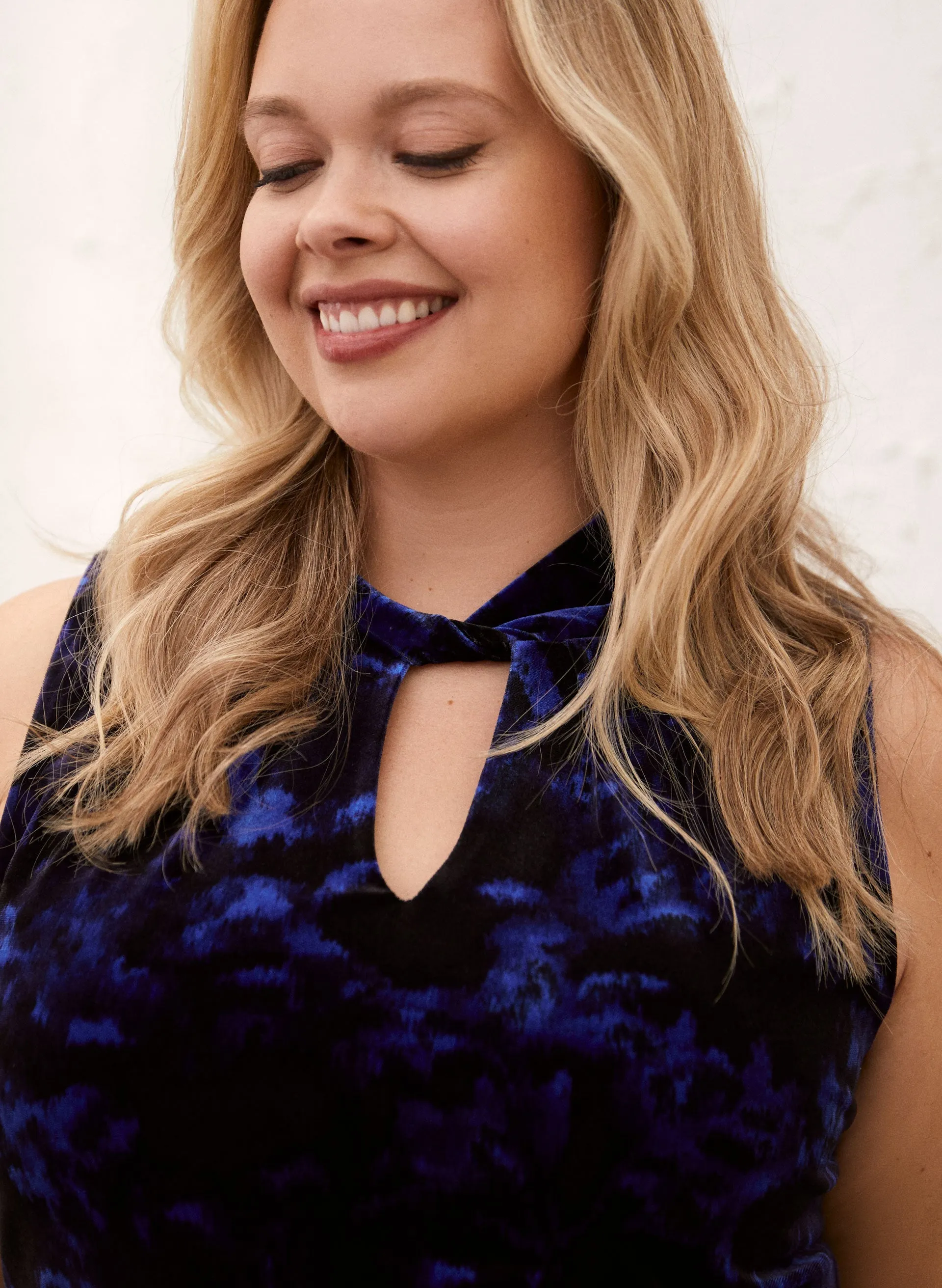 Floral Print Velour Dress sold by Laura product image thumbnail 4