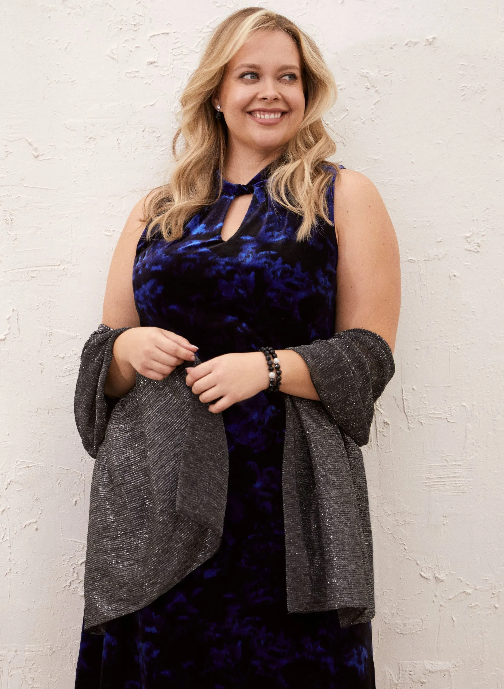 Floral Print Velour Dress sold by Laura product image thumbnail 2