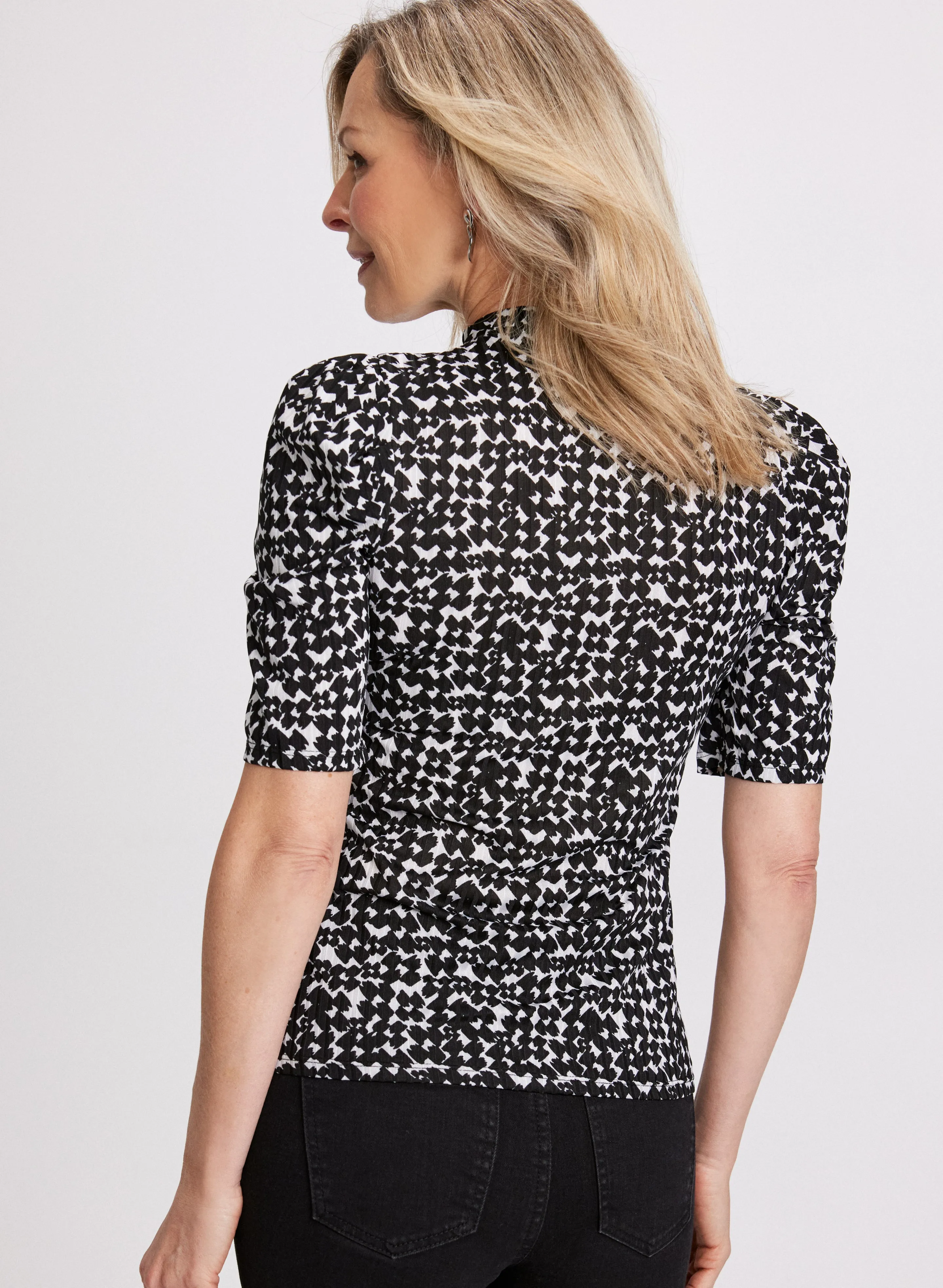 Geometric Print Top sold by Laura product image thumbnail 4