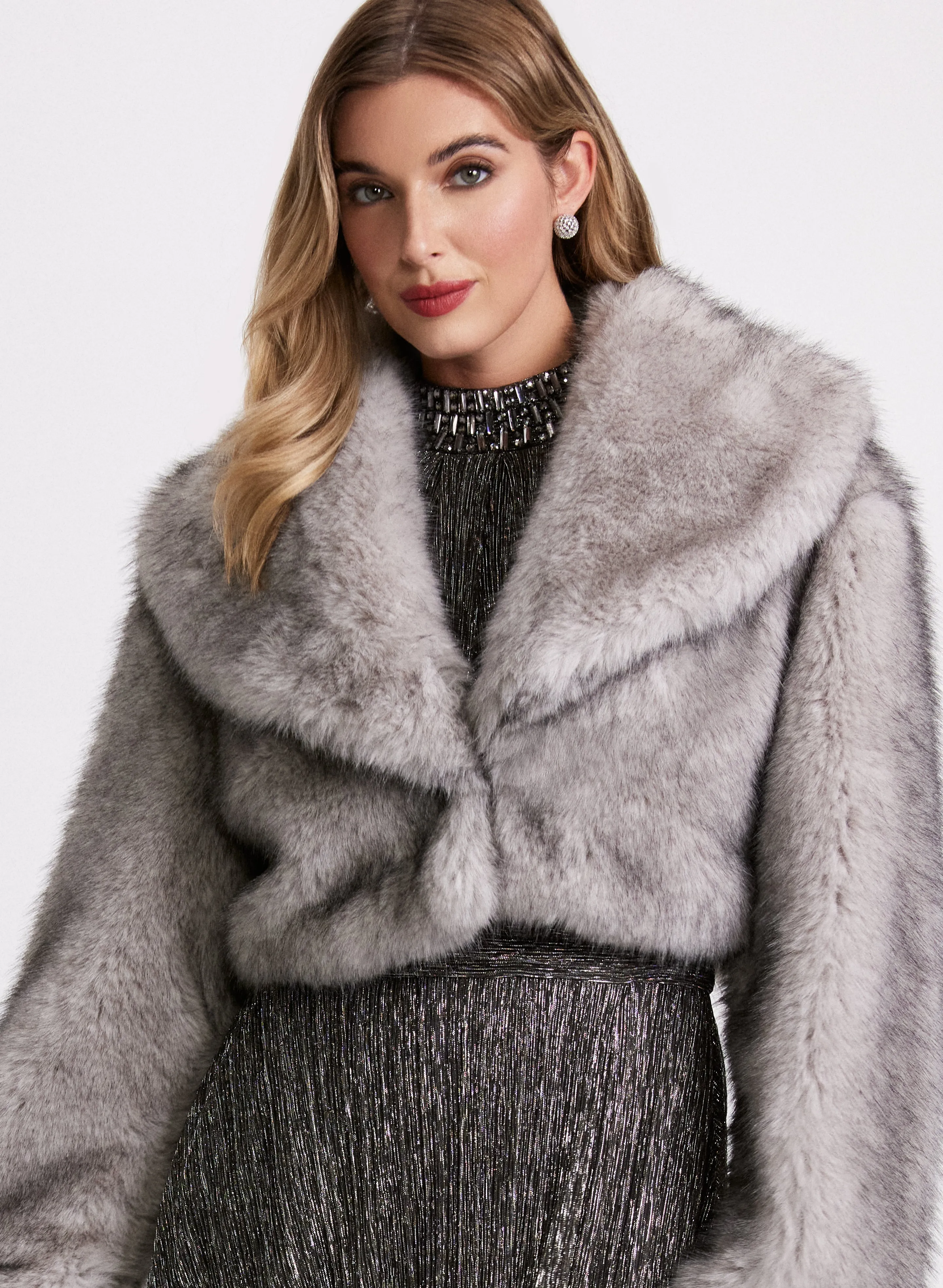 Cropped Faux Fur Jacket sold by Laura product image thumbnail 5