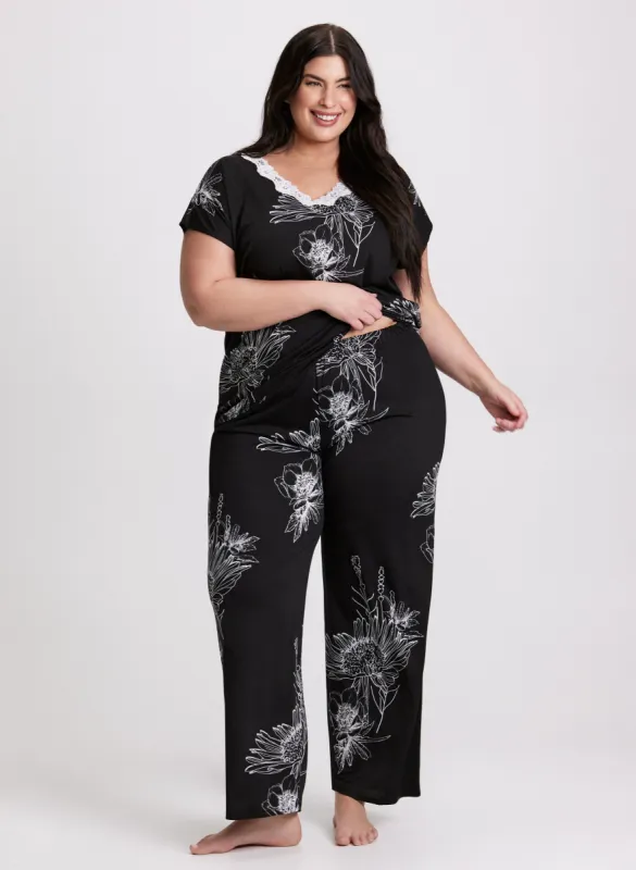 Sketched Floral Pyjama Set sold by Laura