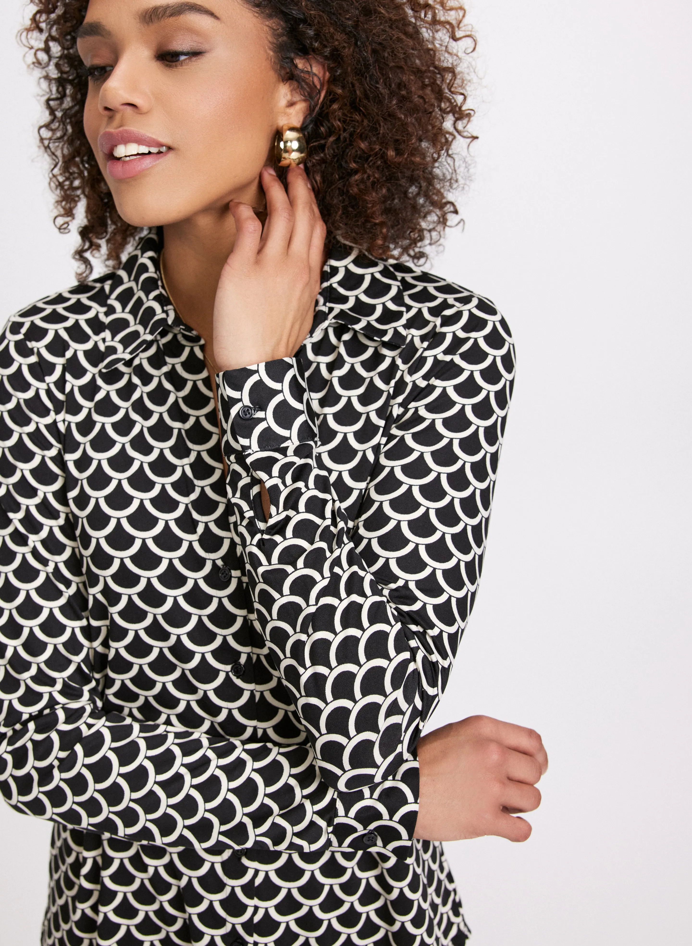 Geometric Print Blouse sold by Laura product image thumbnail 4