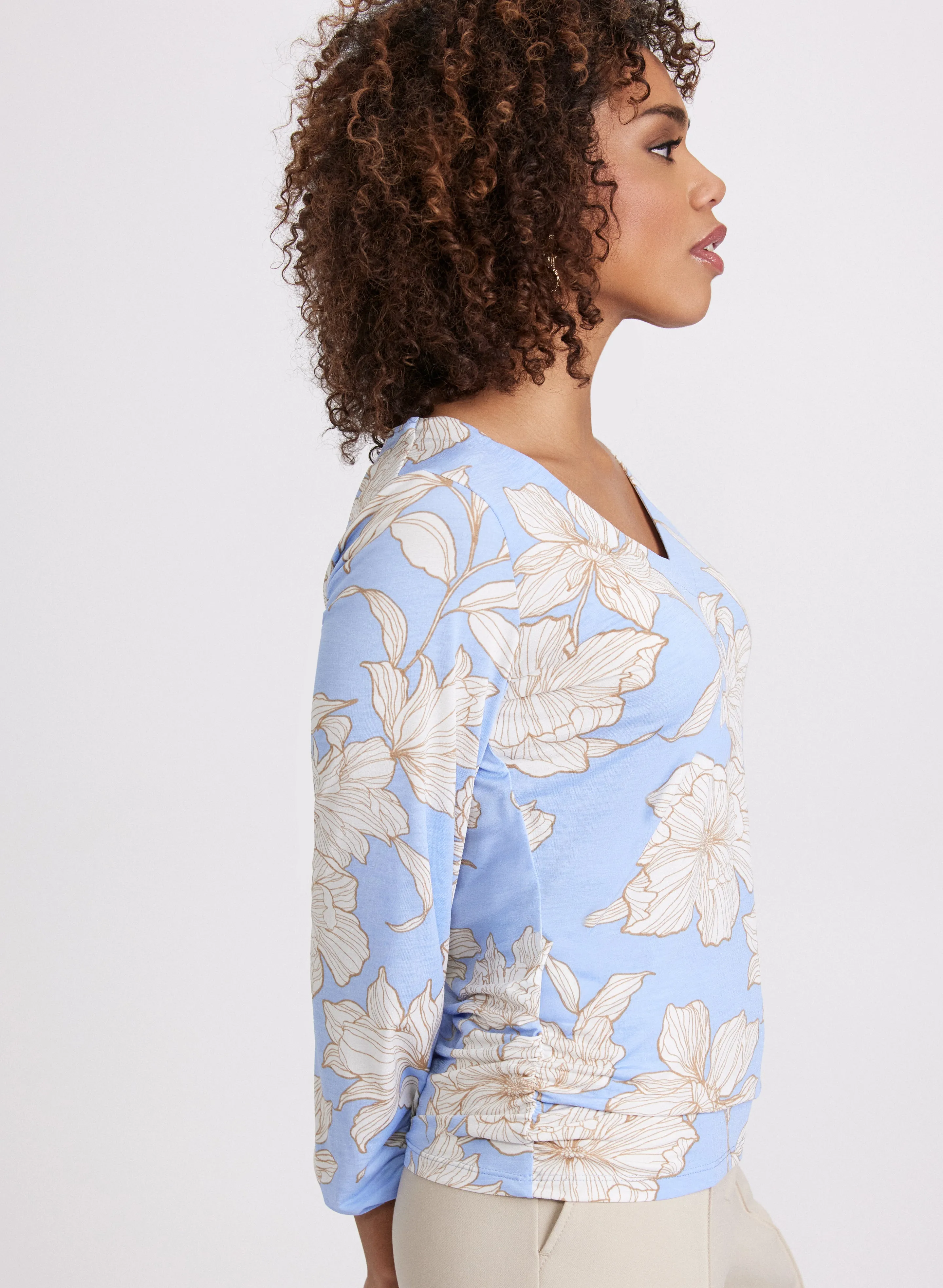 Floral Print Top sold by Laura product image thumbnail 5