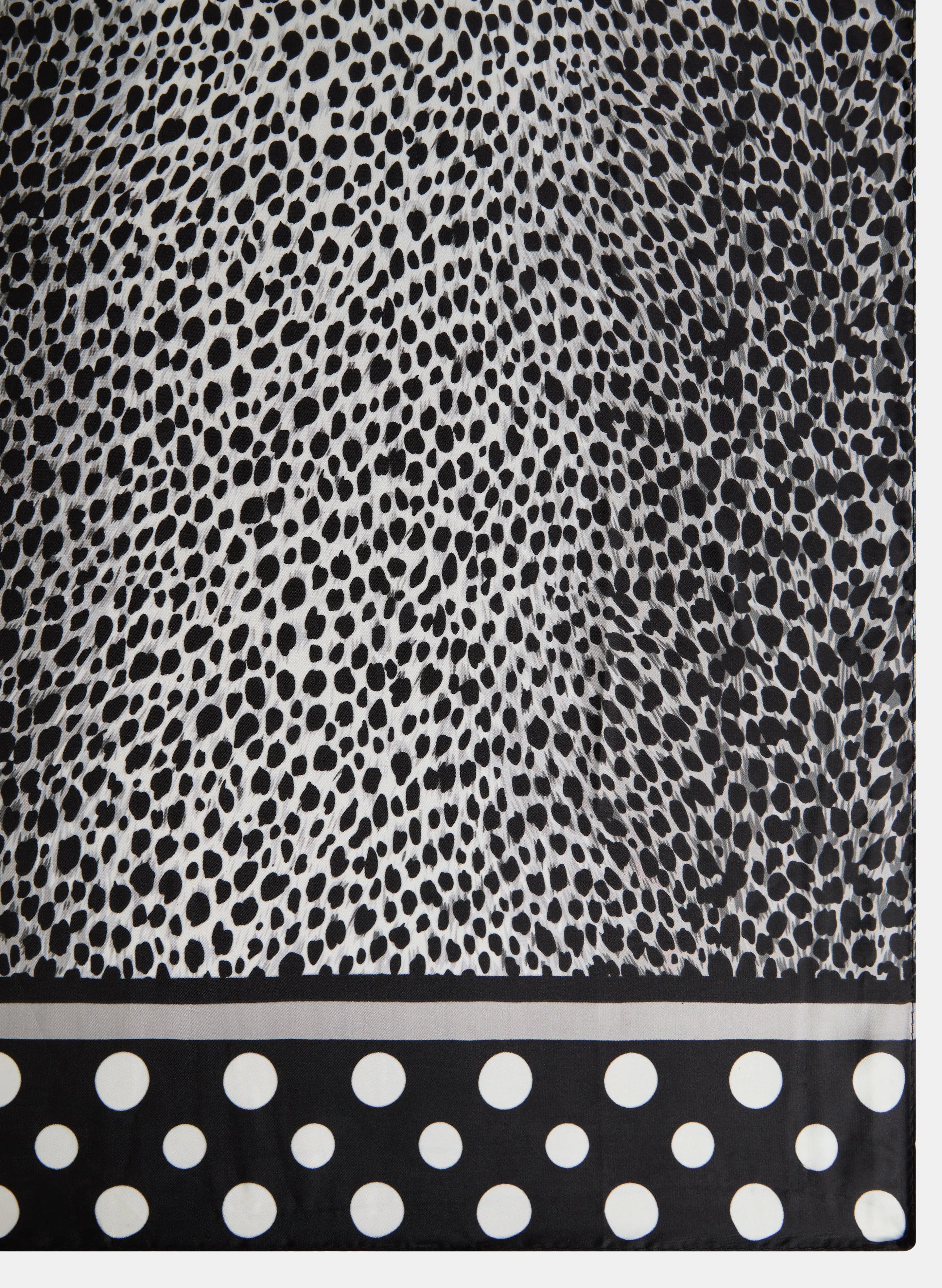 Mixed Leopard Print Scarf sold by Laura product image thumbnail 3