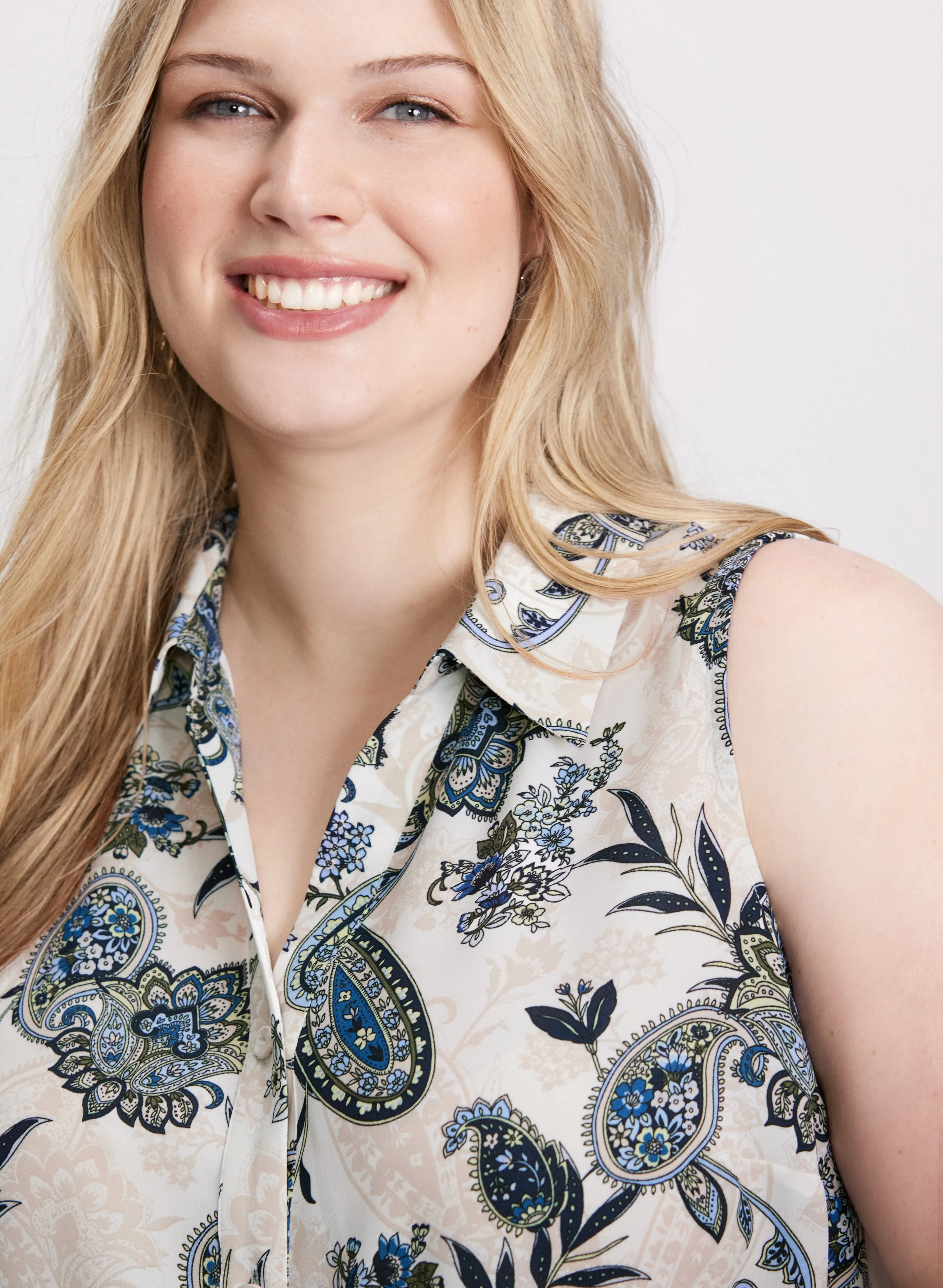 Sleeveless Paisley Print Blouse sold by Laura product image thumbnail 2