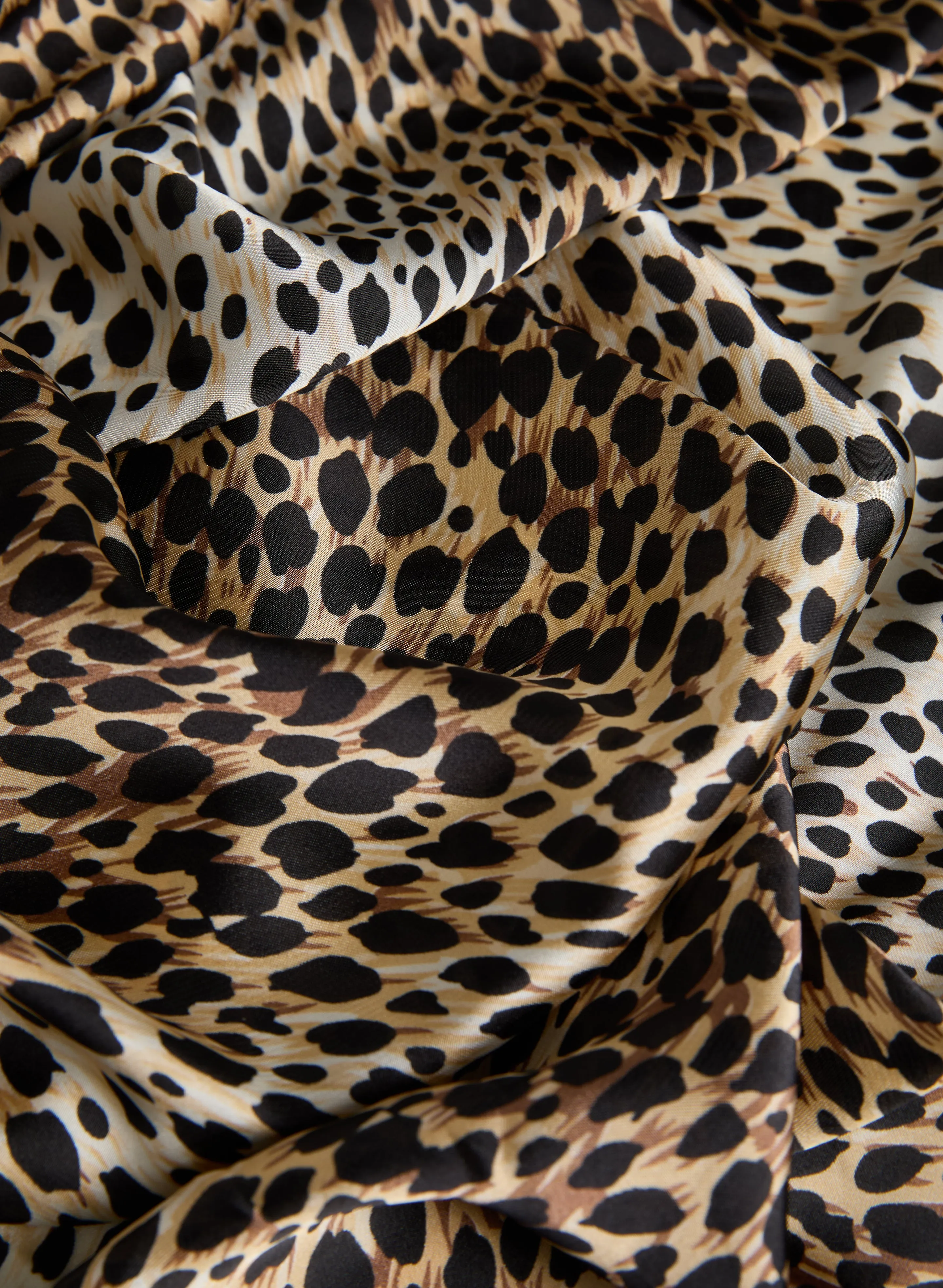 Mixed Leopard Print Scarf sold by Laura product image thumbnail 2