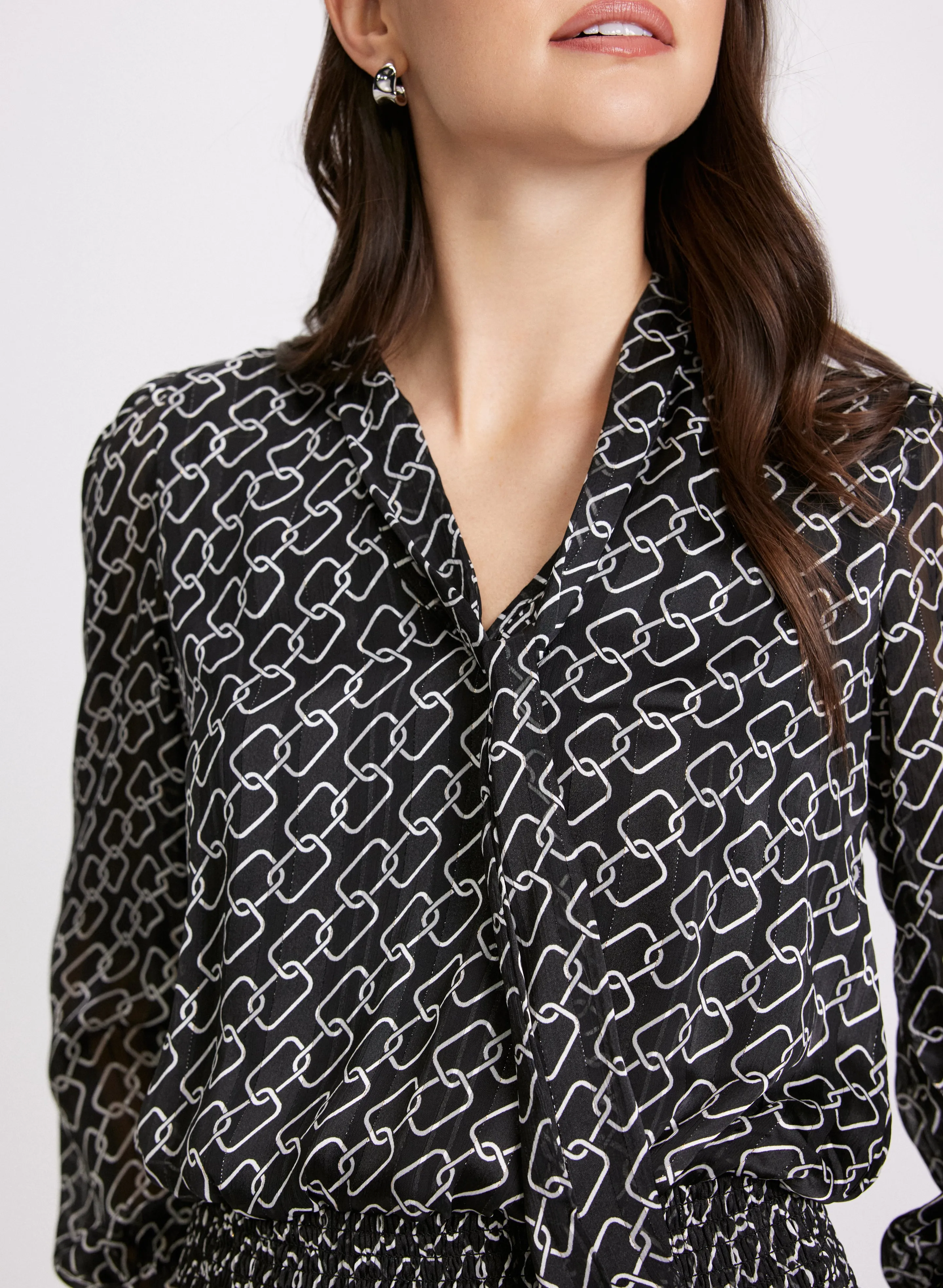 Chain Link Print Blouse sold by Laura product image thumbnail 5