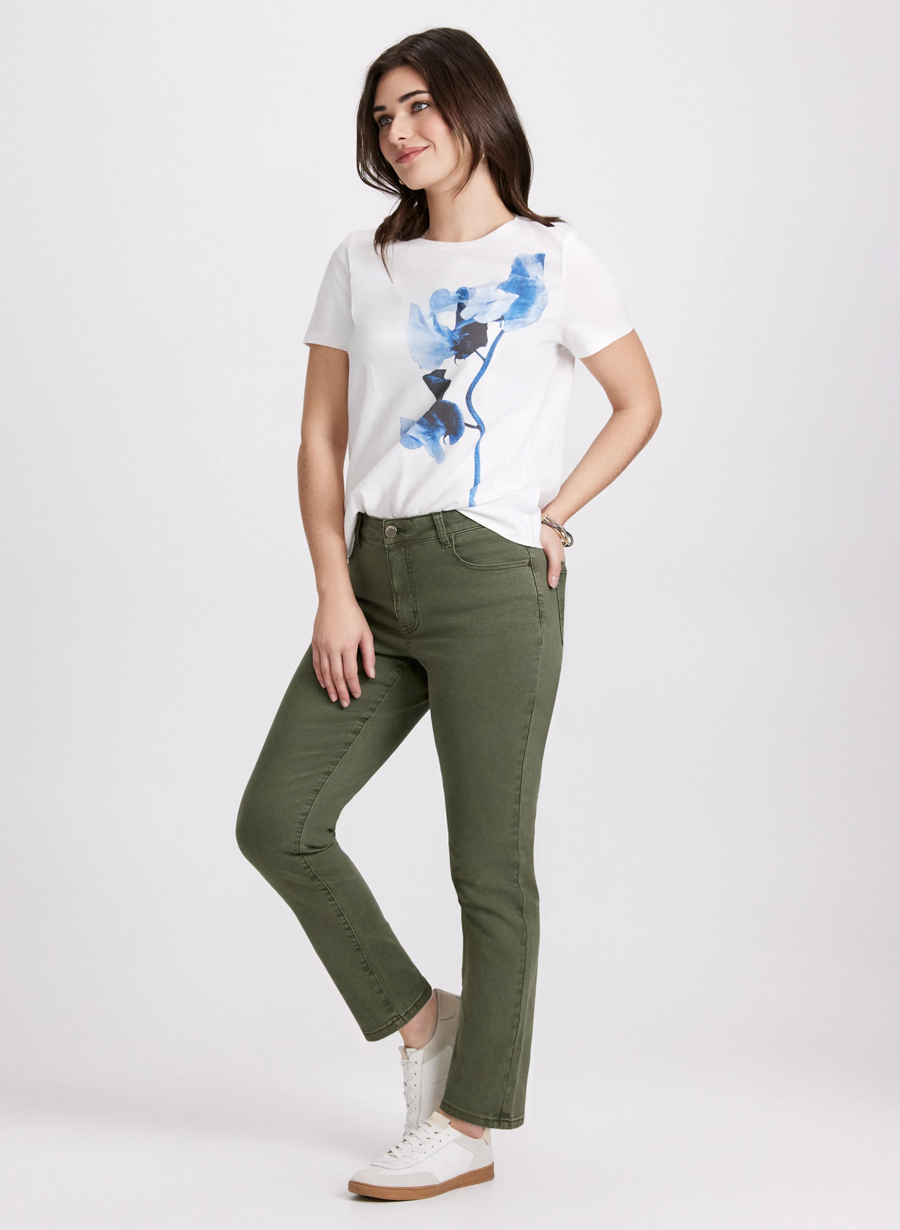 Straight-Leg Jeans sold by Laura product image thumbnail 2