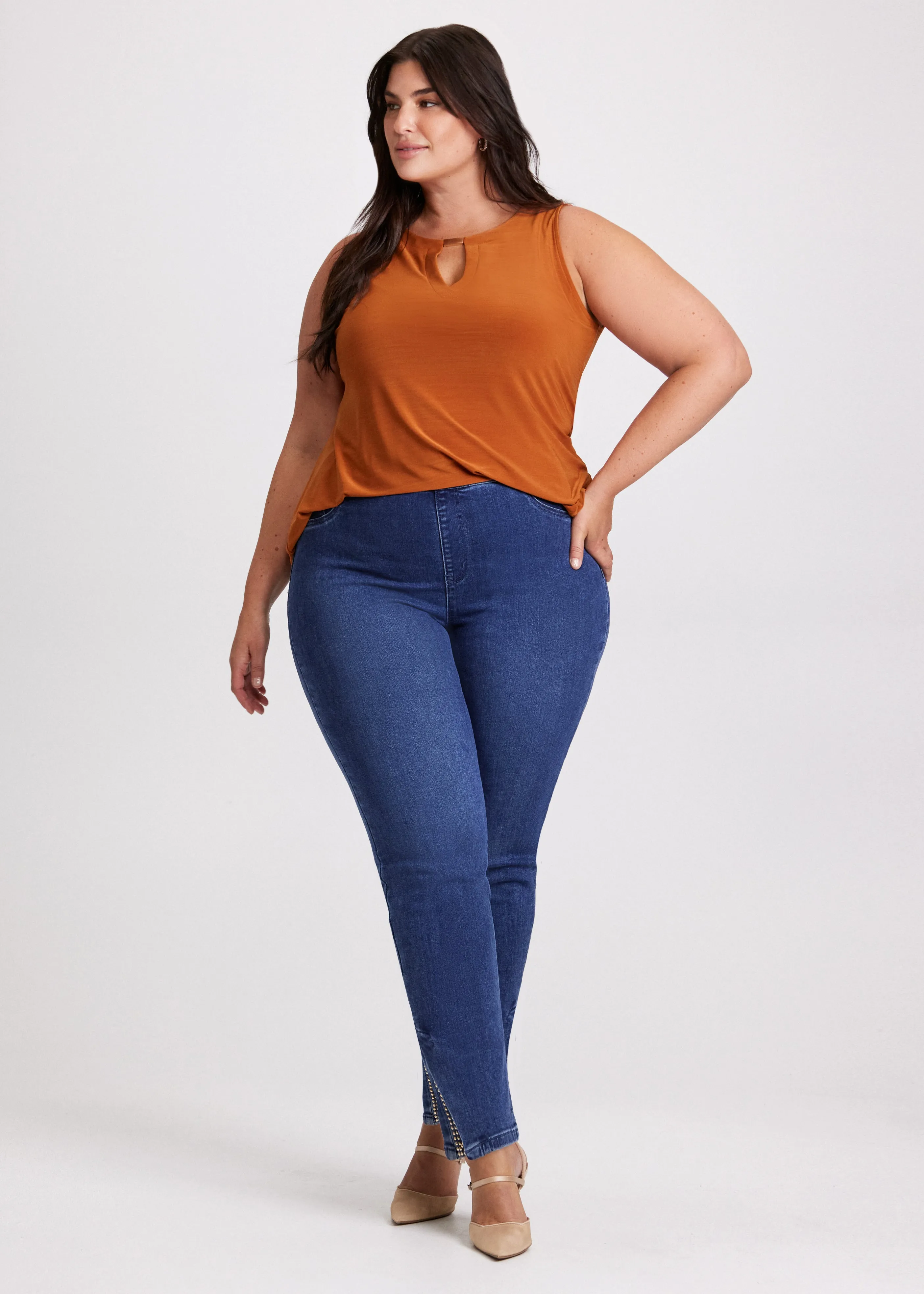 Sleeveless Top & Pull-On Jeans sold by Laura