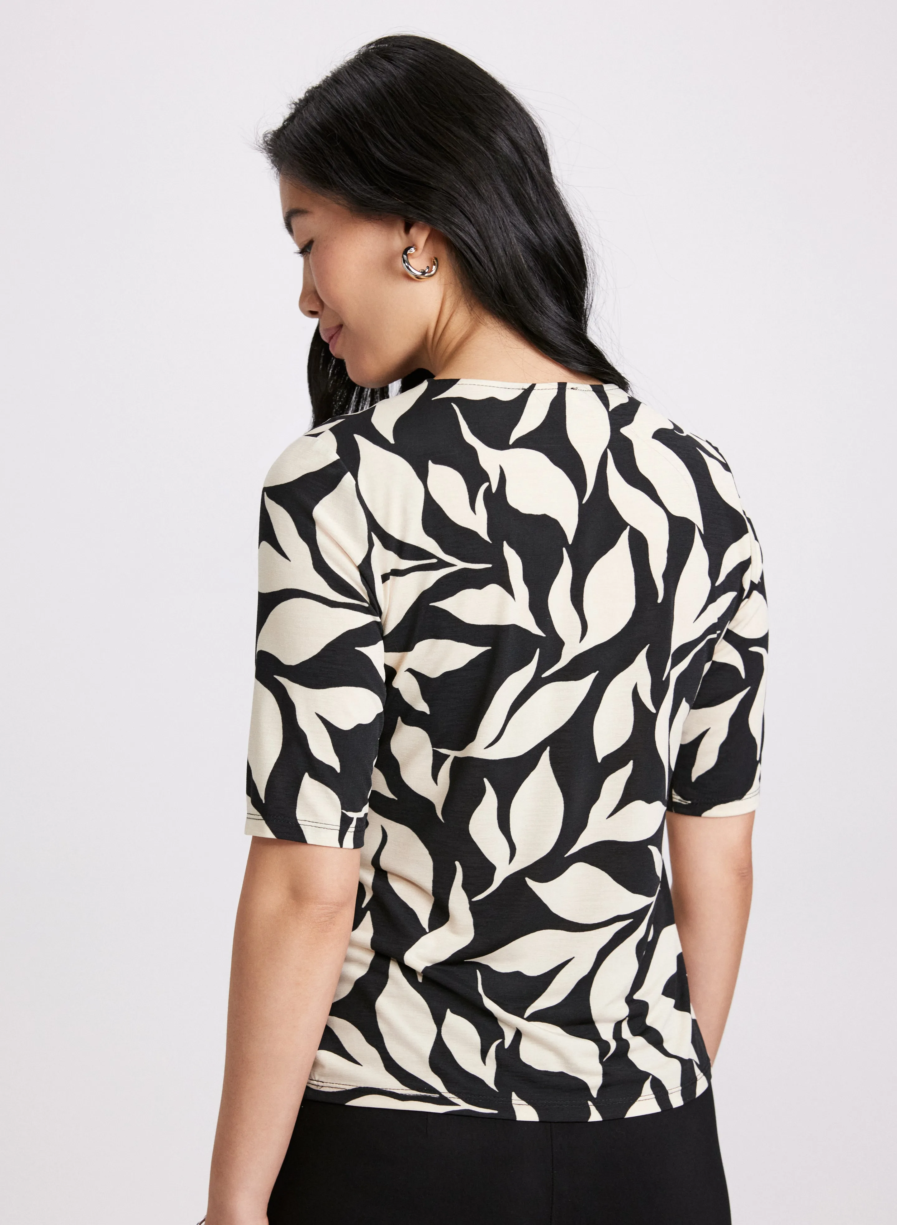 Leaf Print Top sold by Laura product image thumbnail 4