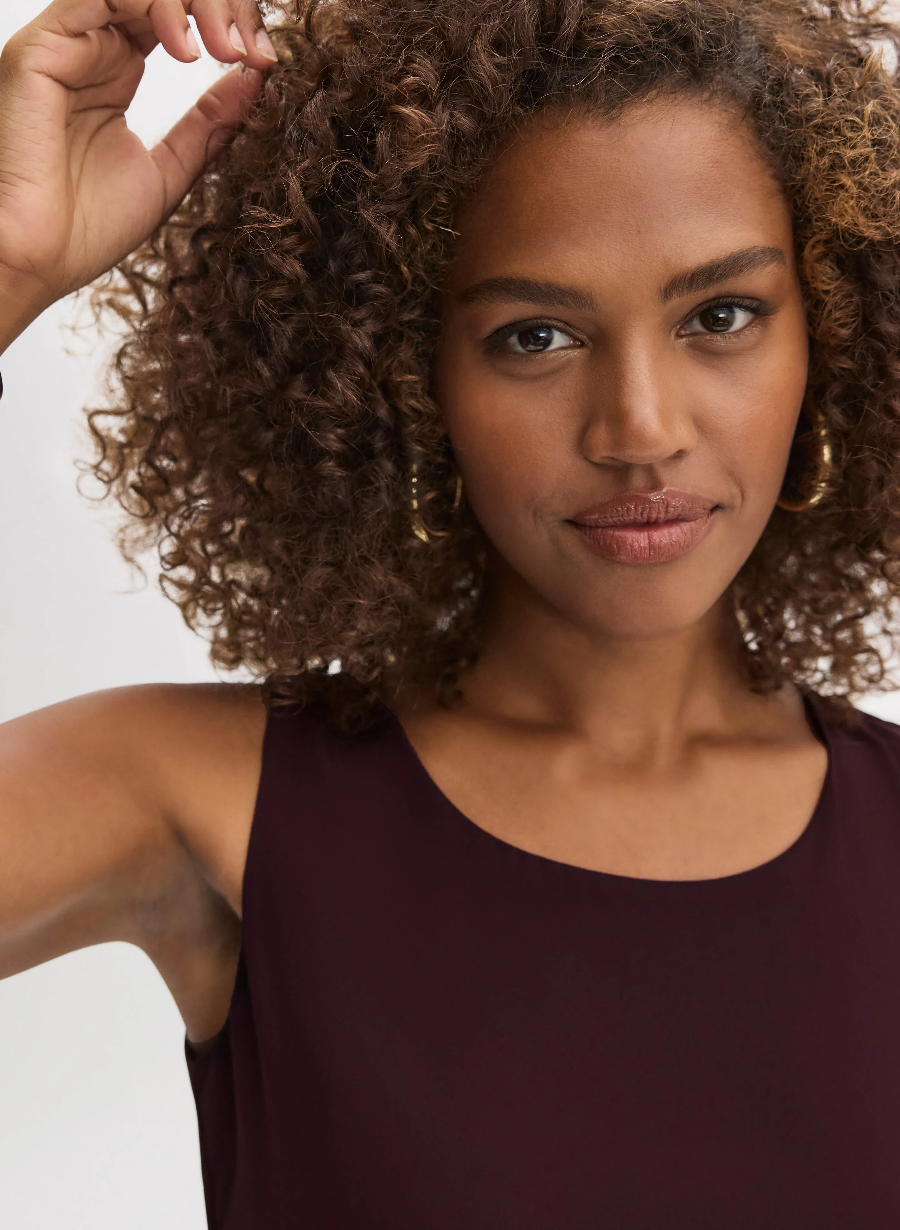 Essential Sleeveless Blouse sold by Laura product image thumbnail 5