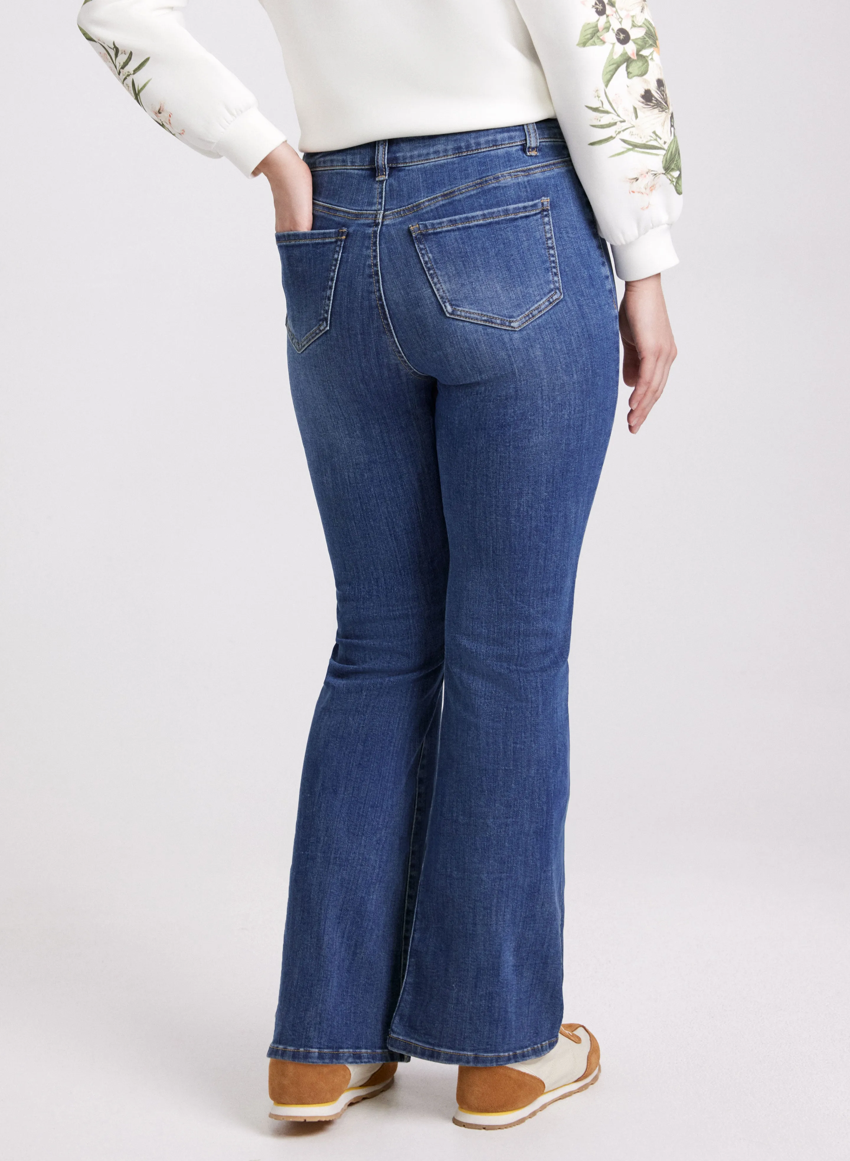 Flare Leg Jeans sold by Laura product image thumbnail 2