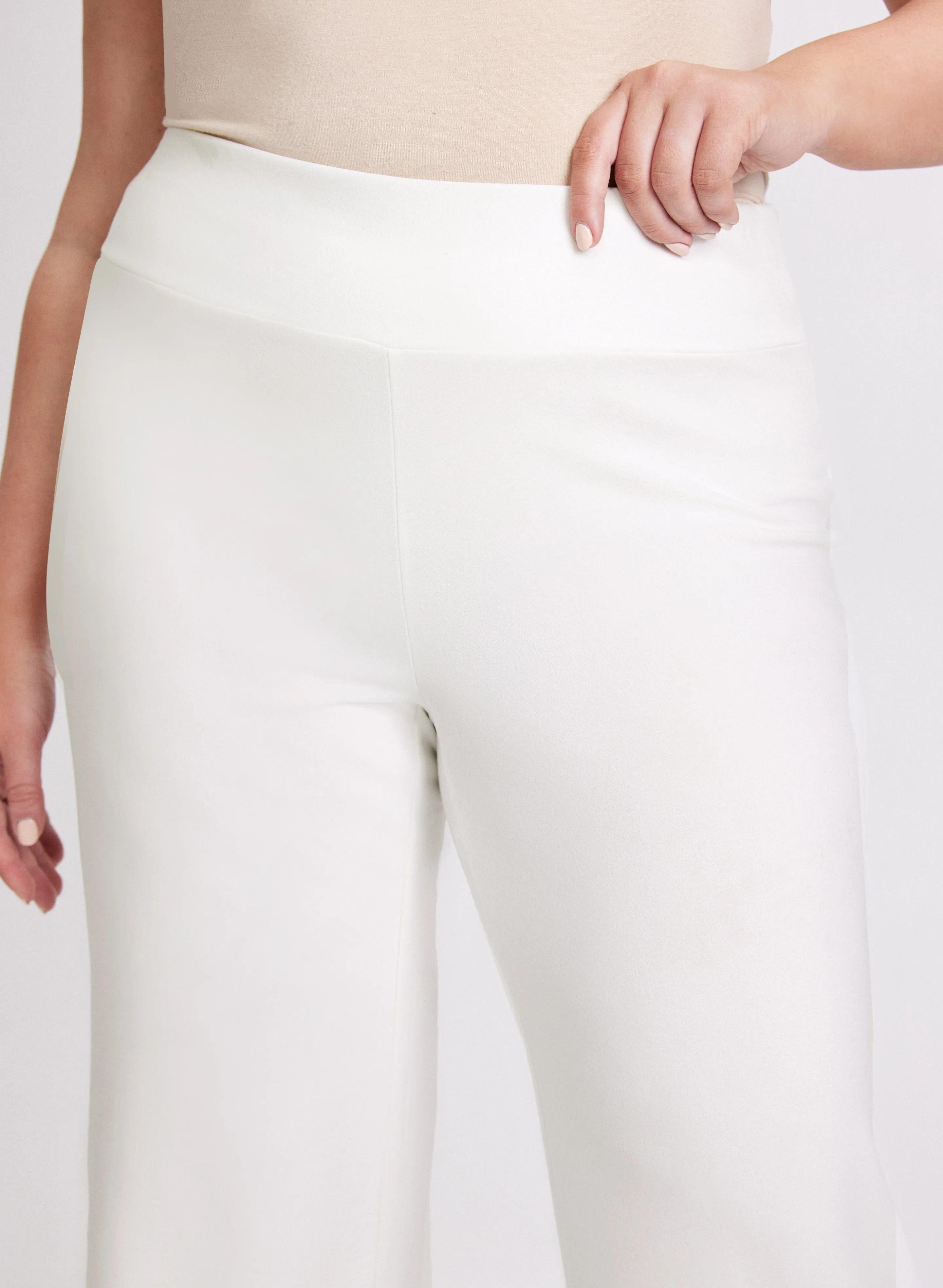 Olivia Wide-Leg Pants sold by Laura product image thumbnail 2