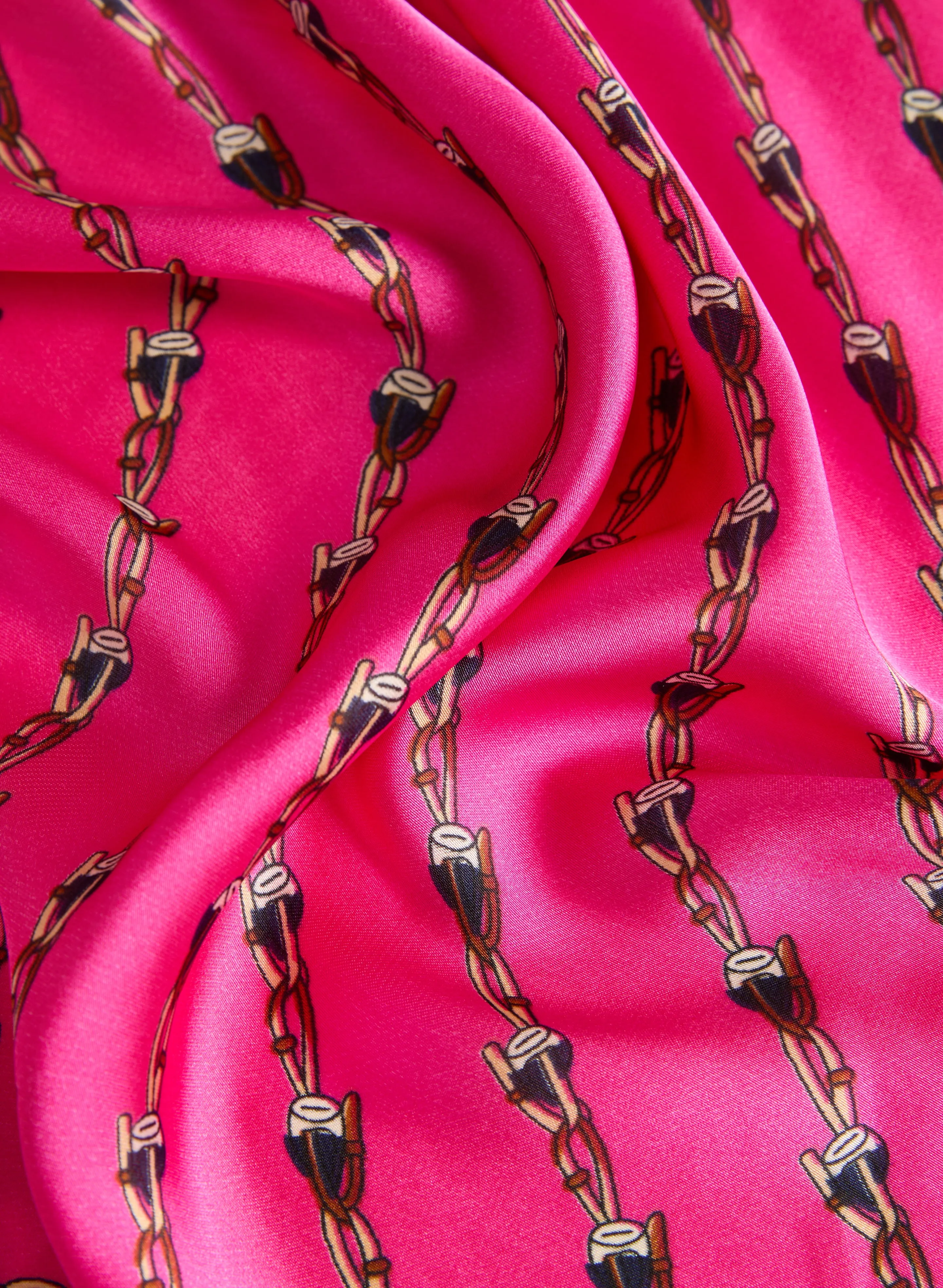 Chain Print Scarf sold by Laura product image thumbnail 2