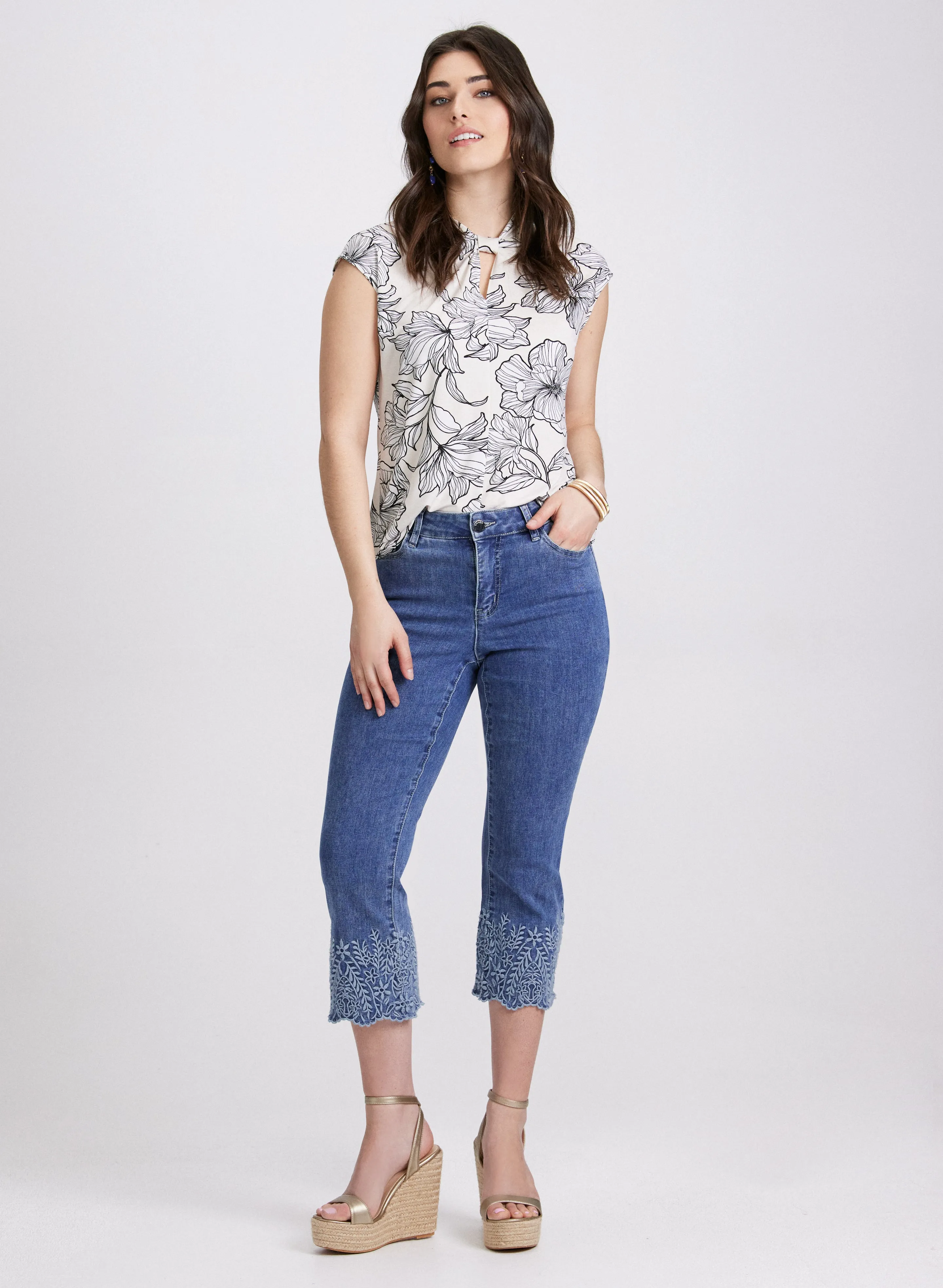 Floral Print Top sold by Laura product image thumbnail 4