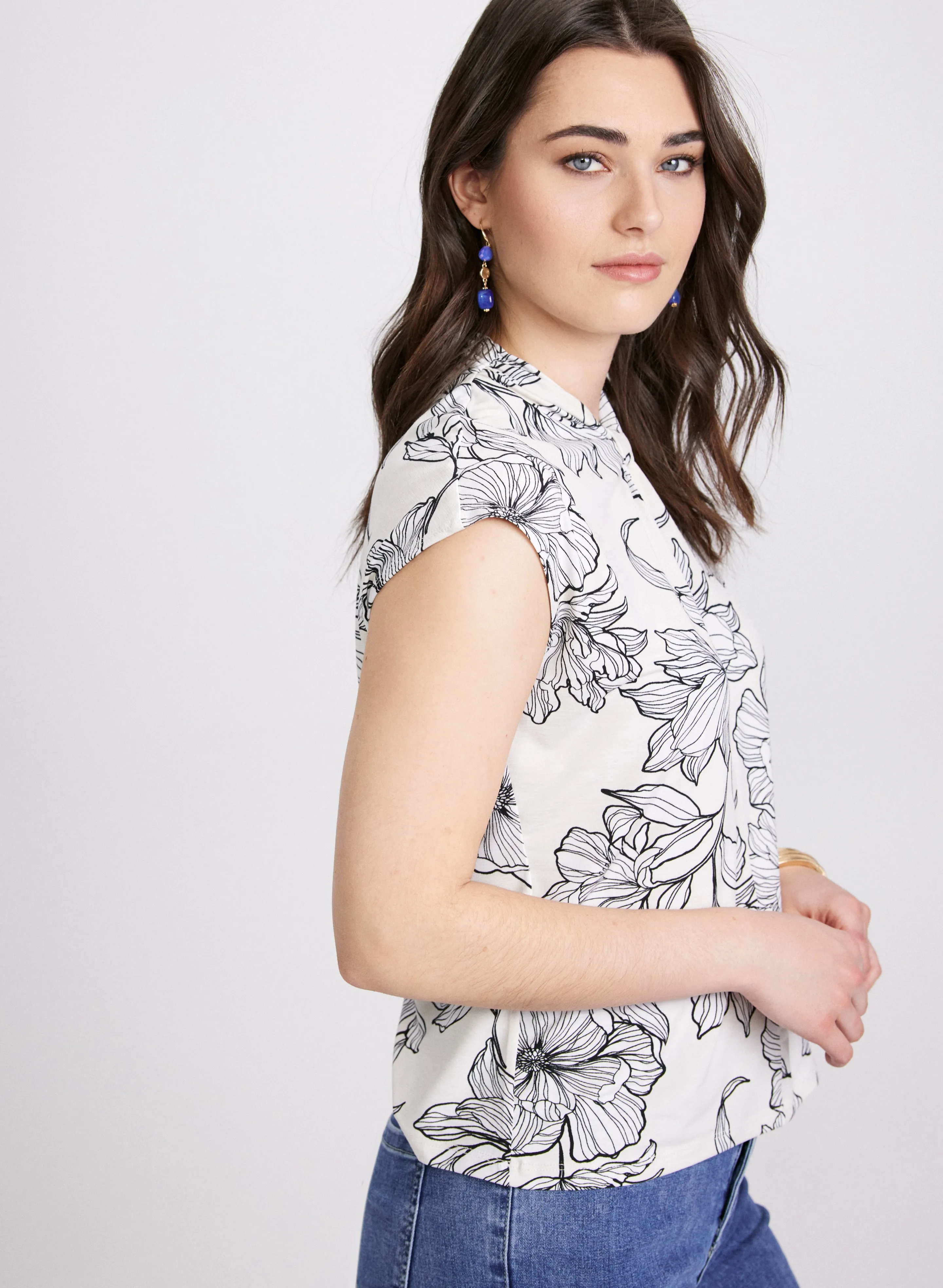 Floral Print Top sold by Laura product image thumbnail 2