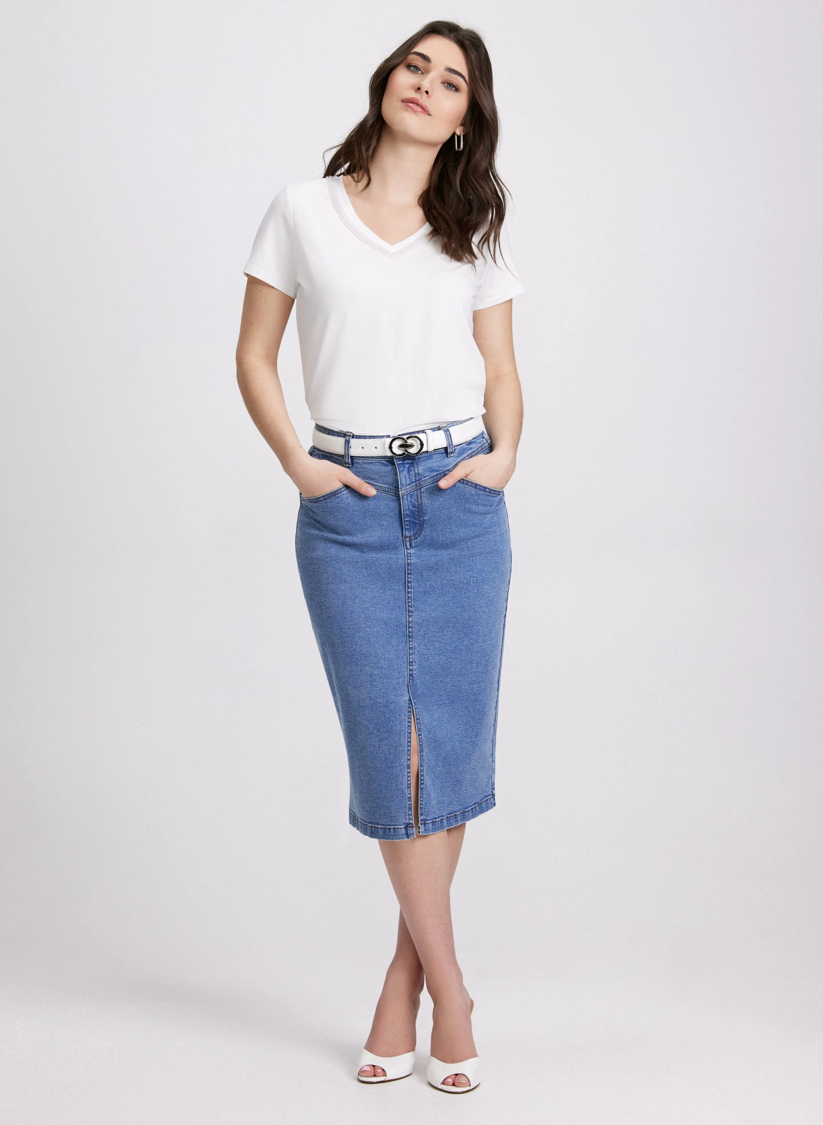 Pearl Detail T-Shirt sold by Laura product image thumbnail 4