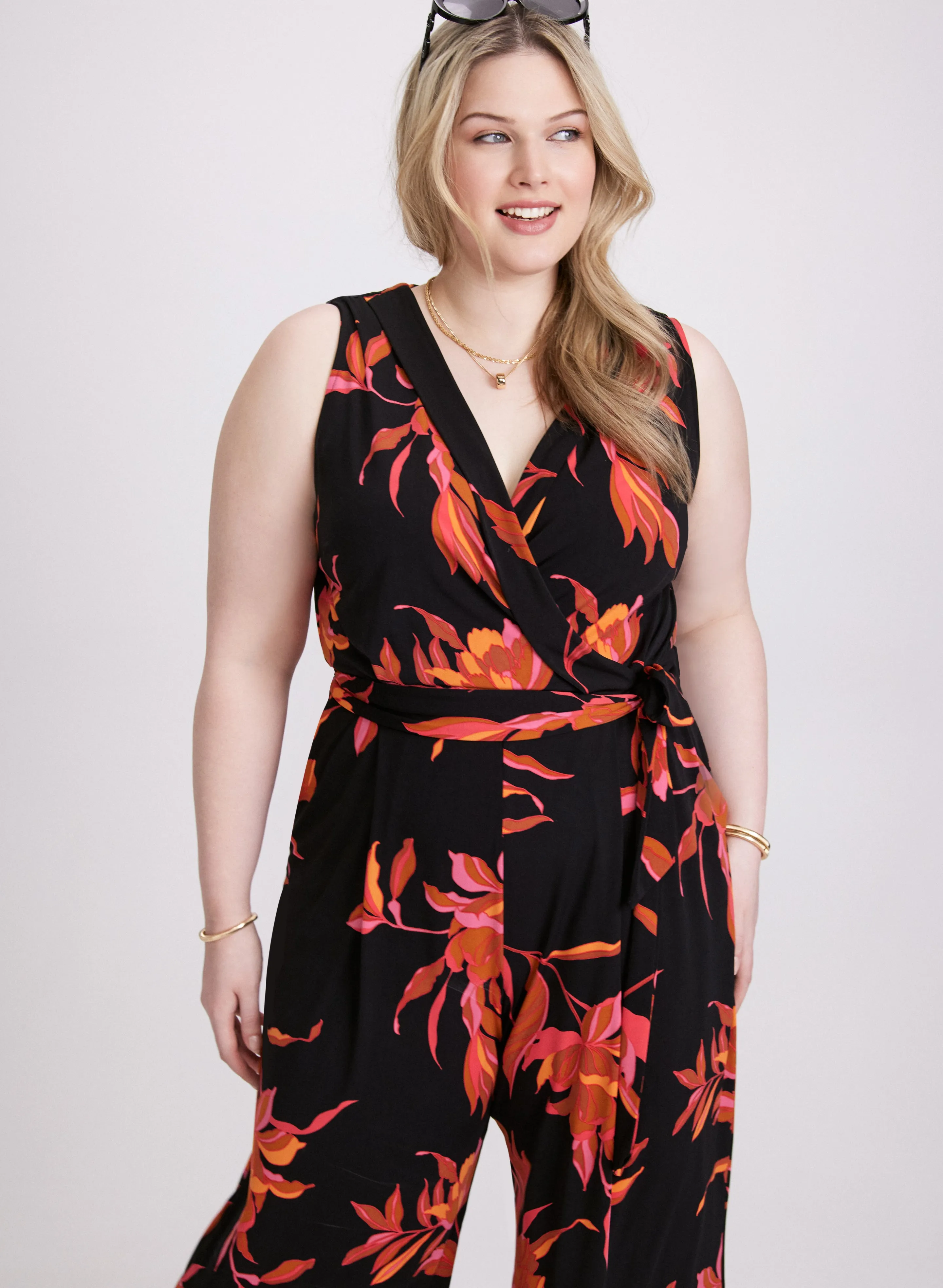 Tropical Print Jumpsuit sold by Laura product image thumbnail 4