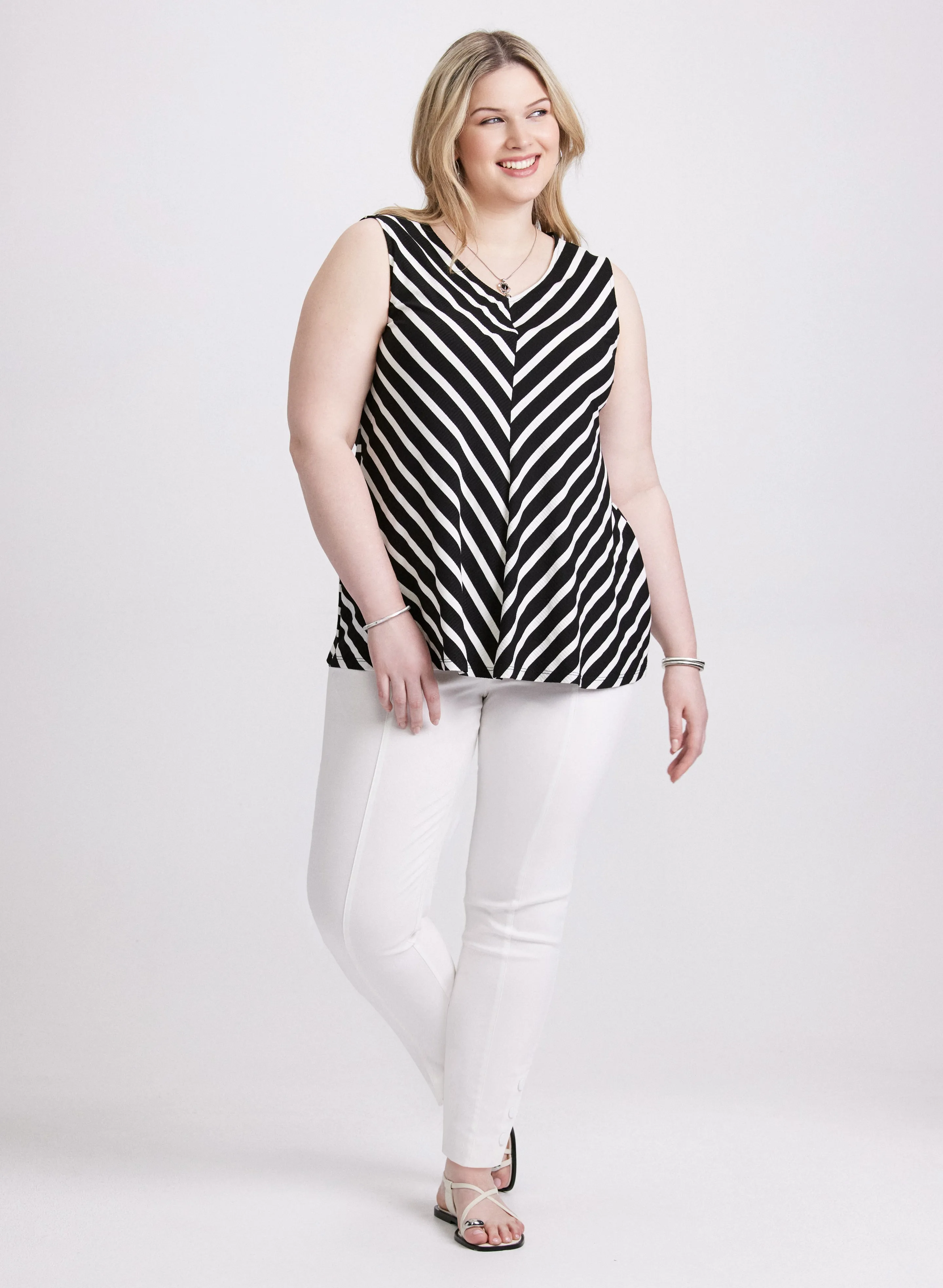 Stripe Print Top sold by Laura product image thumbnail 4