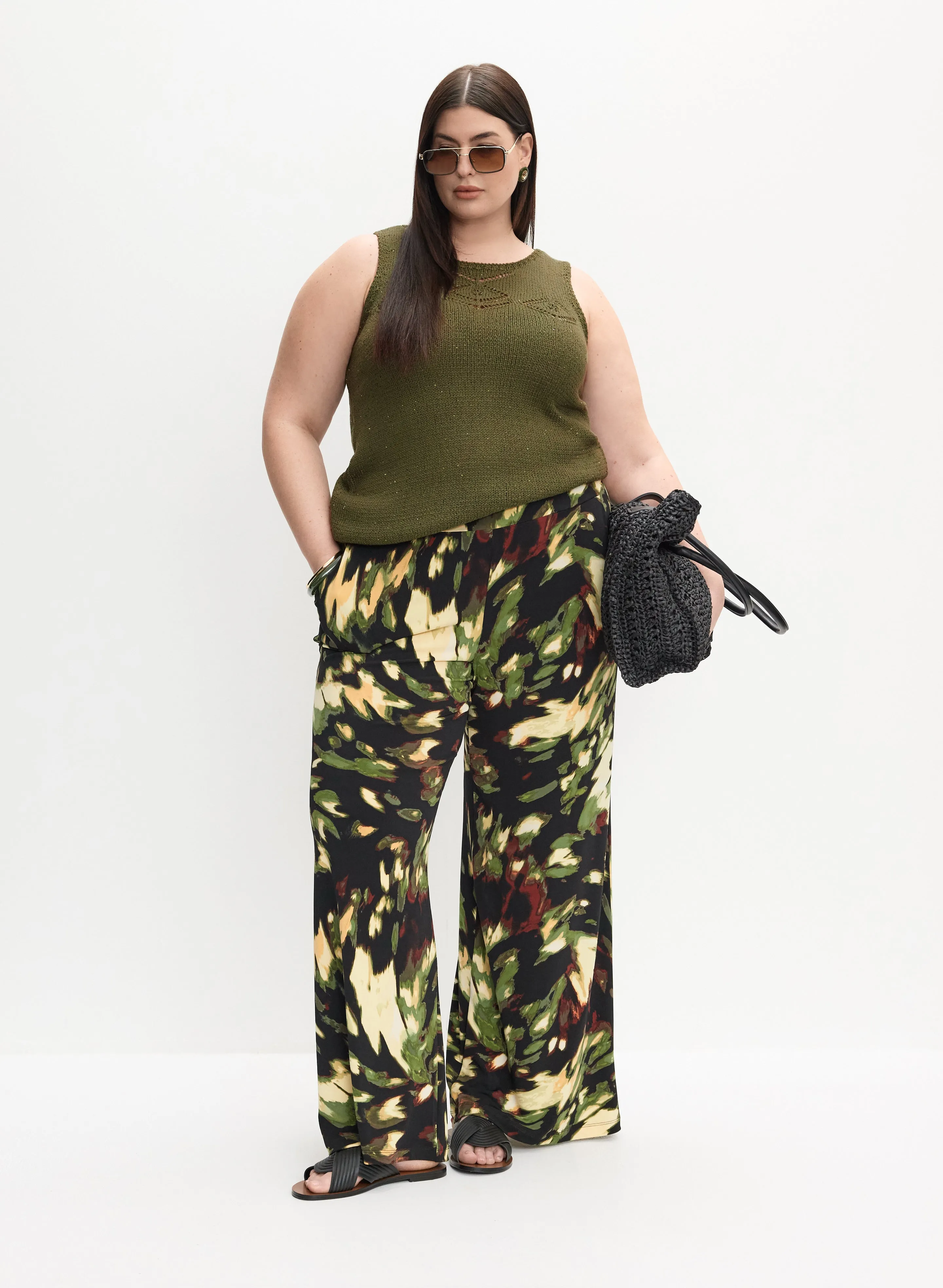 Melanie Lyne - Sleeveless Sequin Embellished Sweater sold by Laura product image thumbnail 4