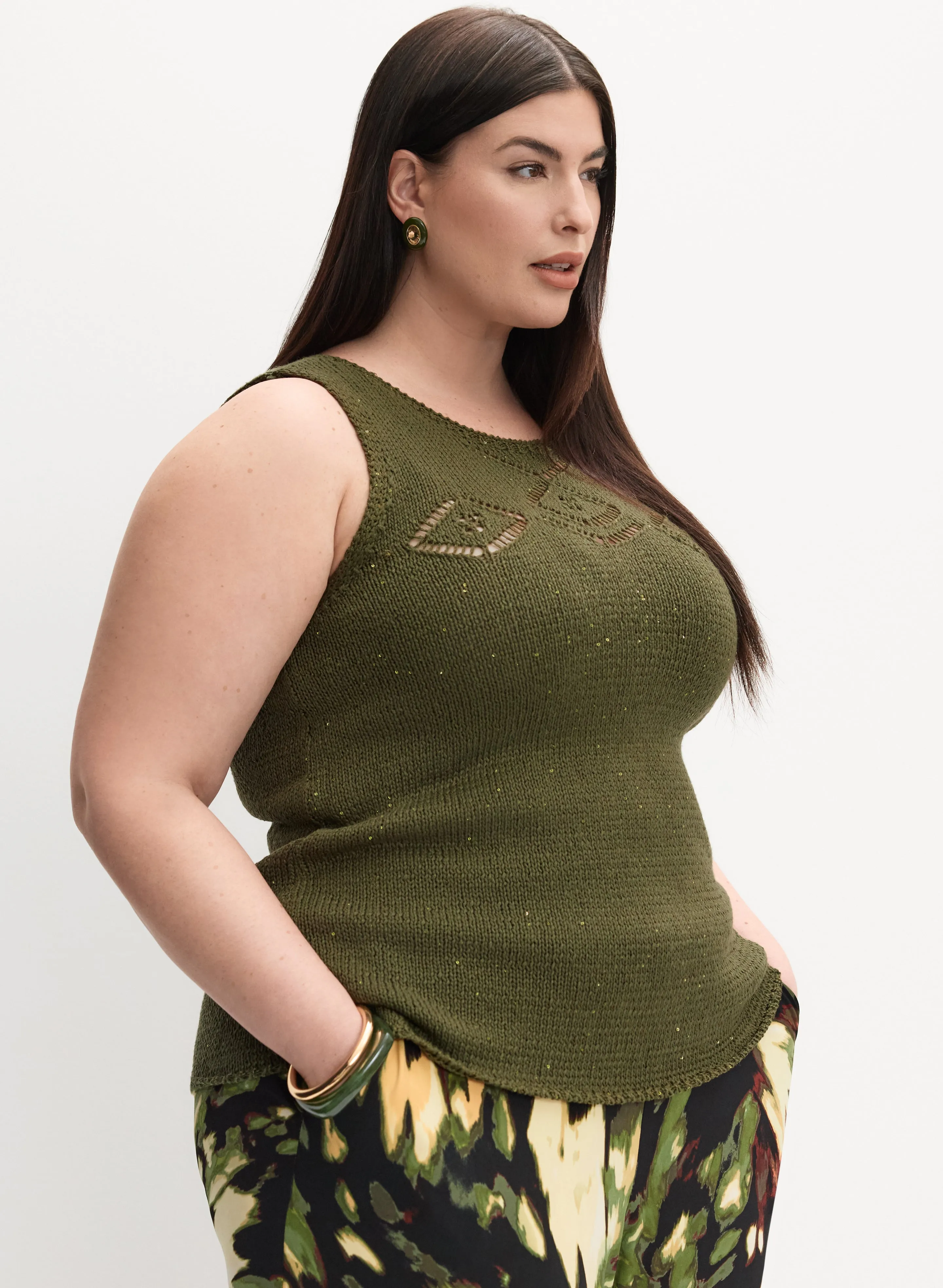 Melanie Lyne - Sleeveless Sequin Embellished Sweater sold by Laura product image thumbnail 2