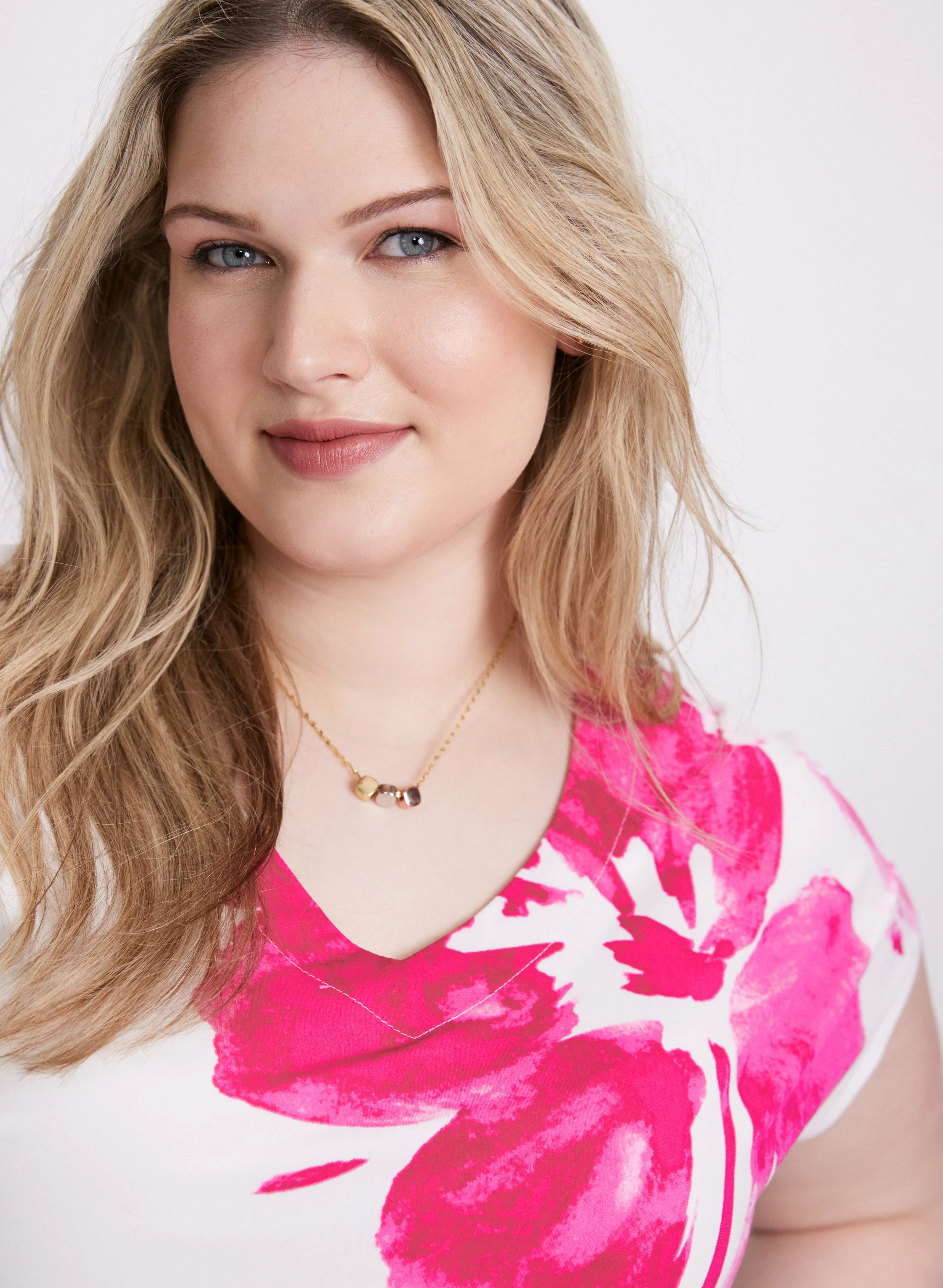 Floral Print Top sold by Laura product image thumbnail 2