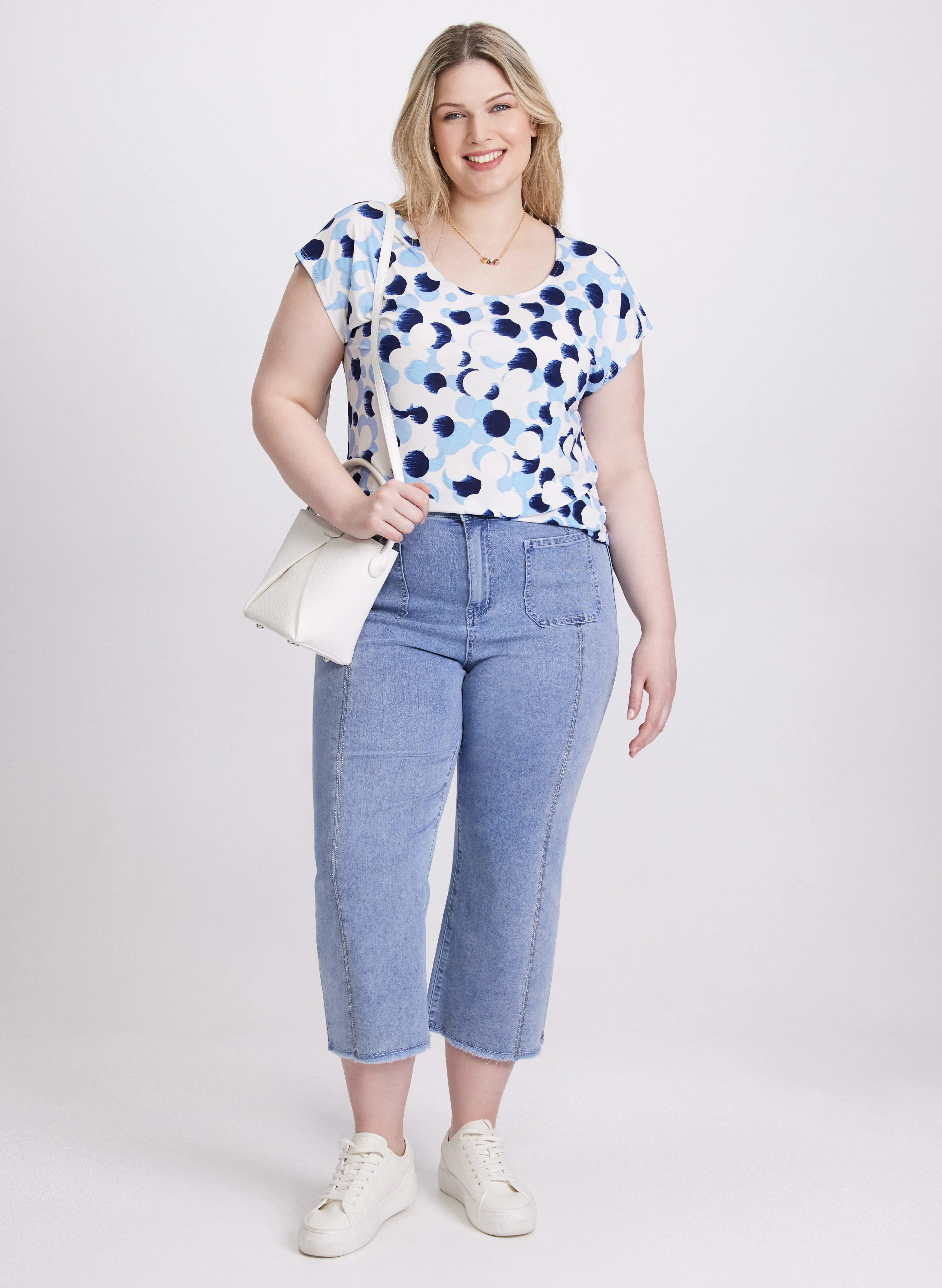 Abstract Dot Print Top sold by Laura product image thumbnail 4
