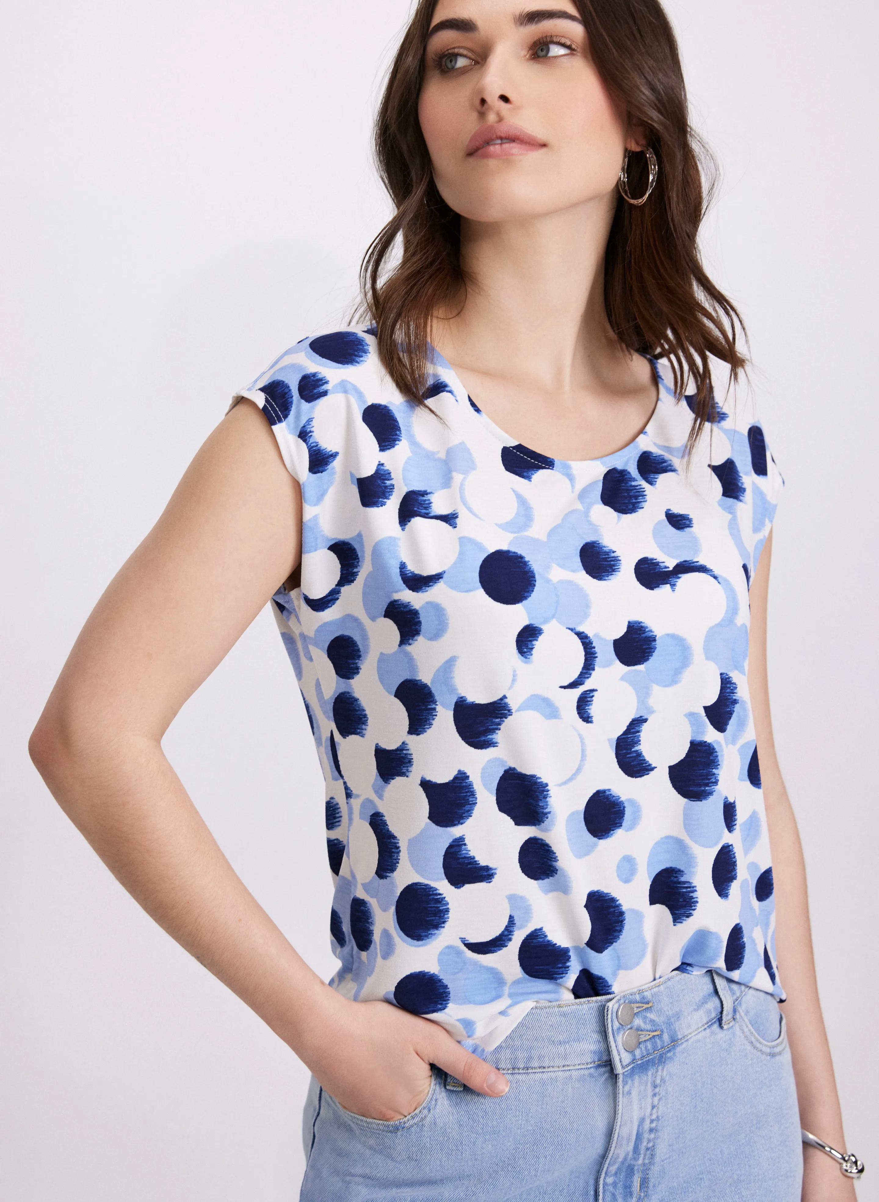 Abstract Dot Print Top sold by Laura