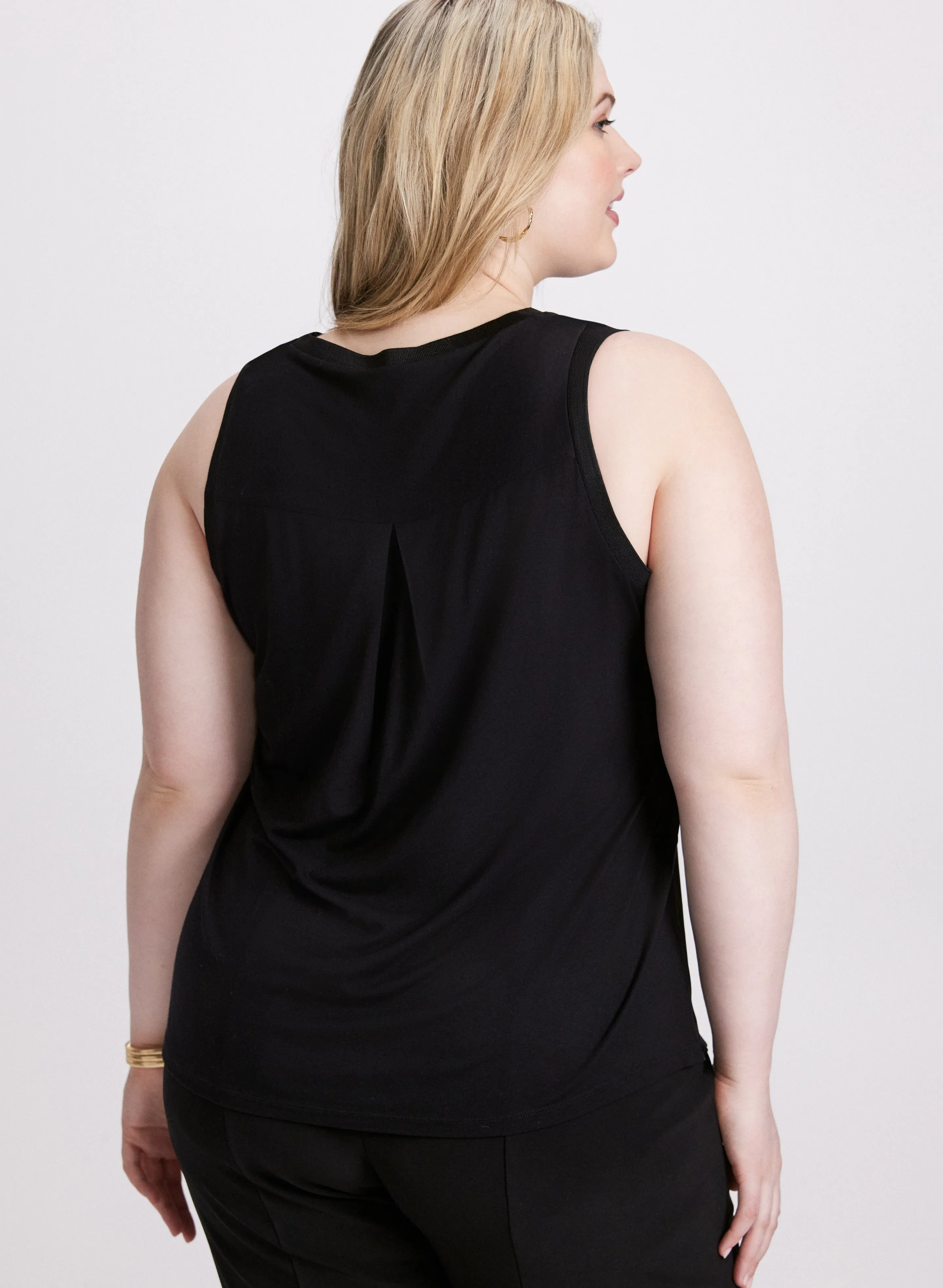 Geometric Print Top sold by Laura product image thumbnail 3