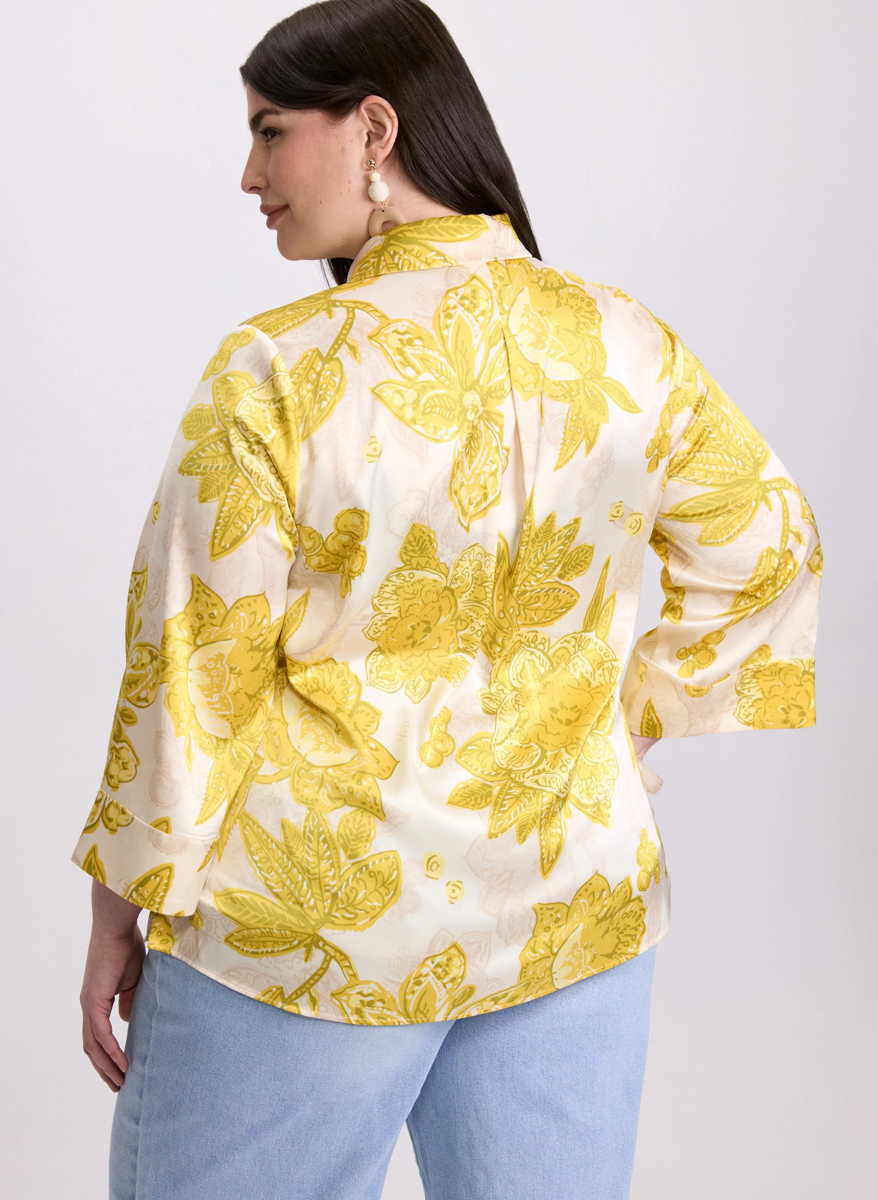 Floral 3/4 Sleeve Blouse sold by Laura product image thumbnail 3