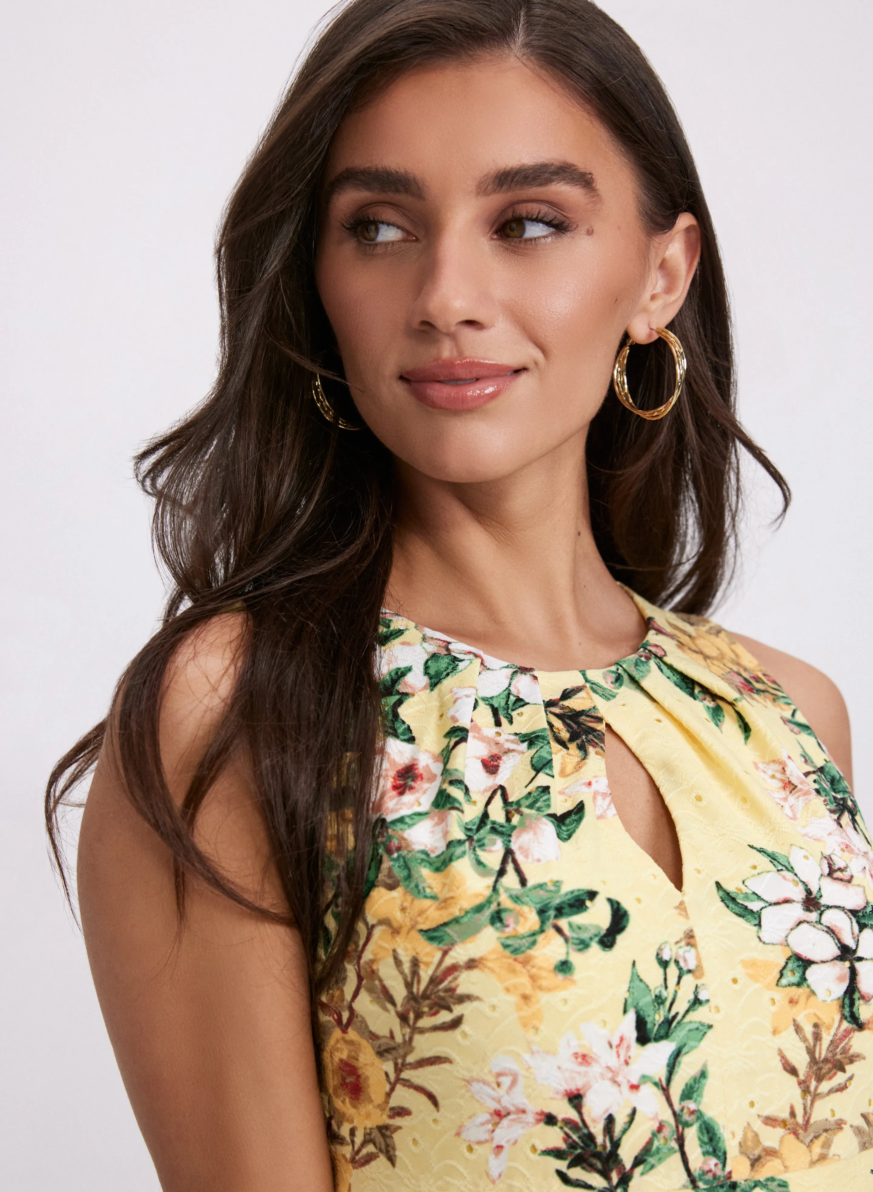 Floral Eyelet Lace Dress sold by Laura product image thumbnail 3