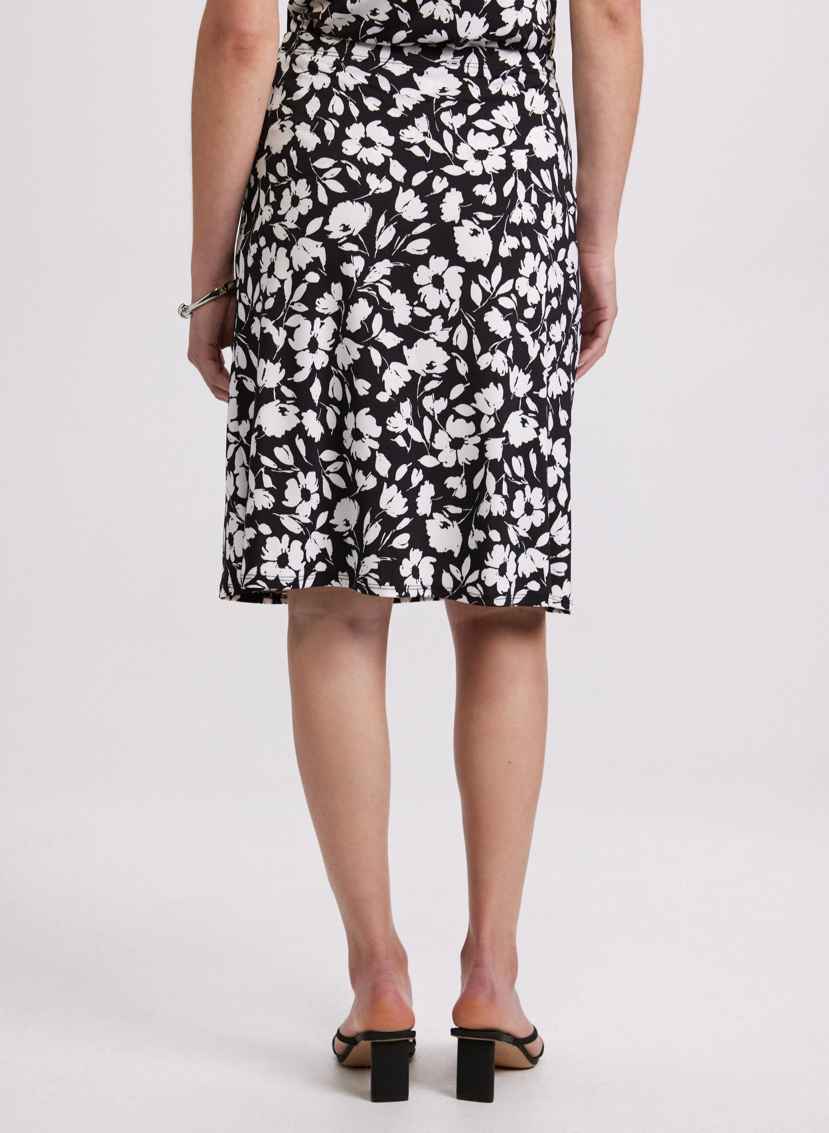 Floral Pull-On Skirt sold by Laura product image thumbnail 3