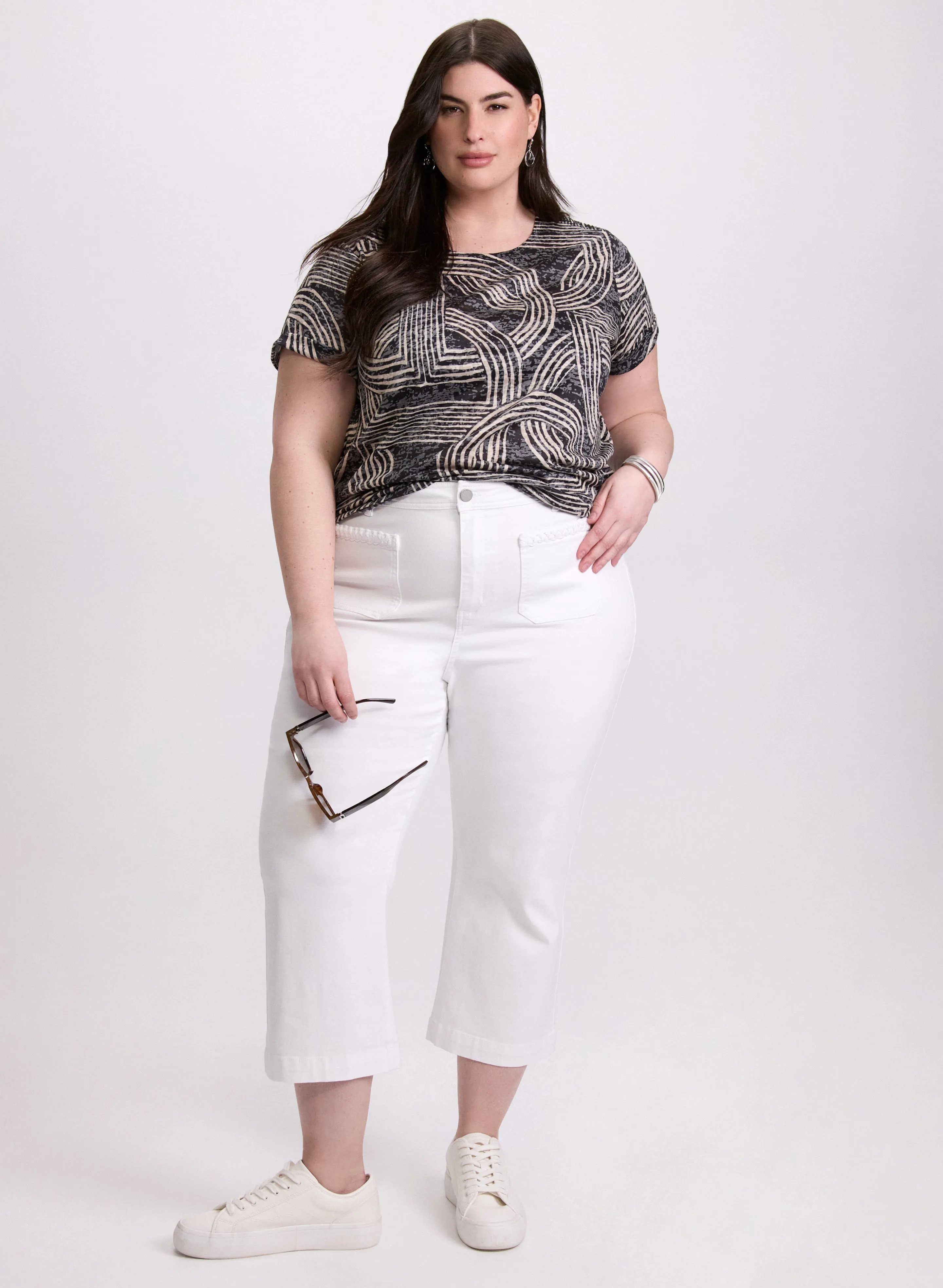 Abstract Striped Print T-Shirt sold by Laura product image thumbnail 3