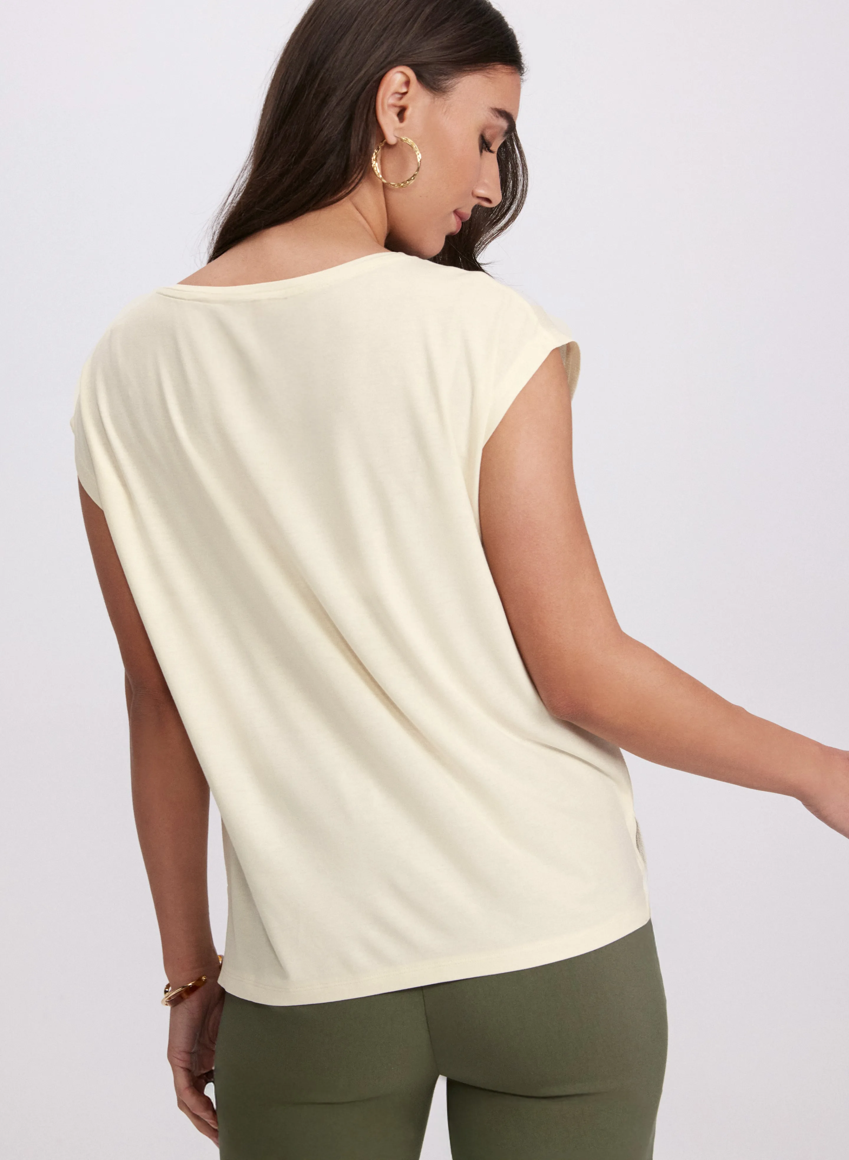 Sequined Gradient Motif Top sold by Laura product image thumbnail 3