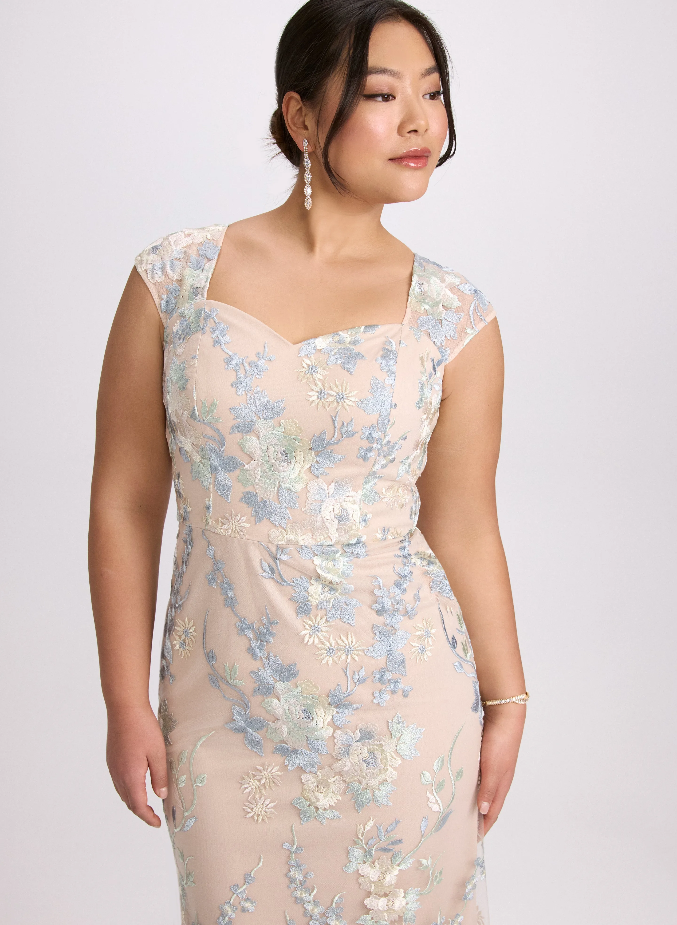Floral Embroidered Tulle Dress sold by Laura product image thumbnail 4