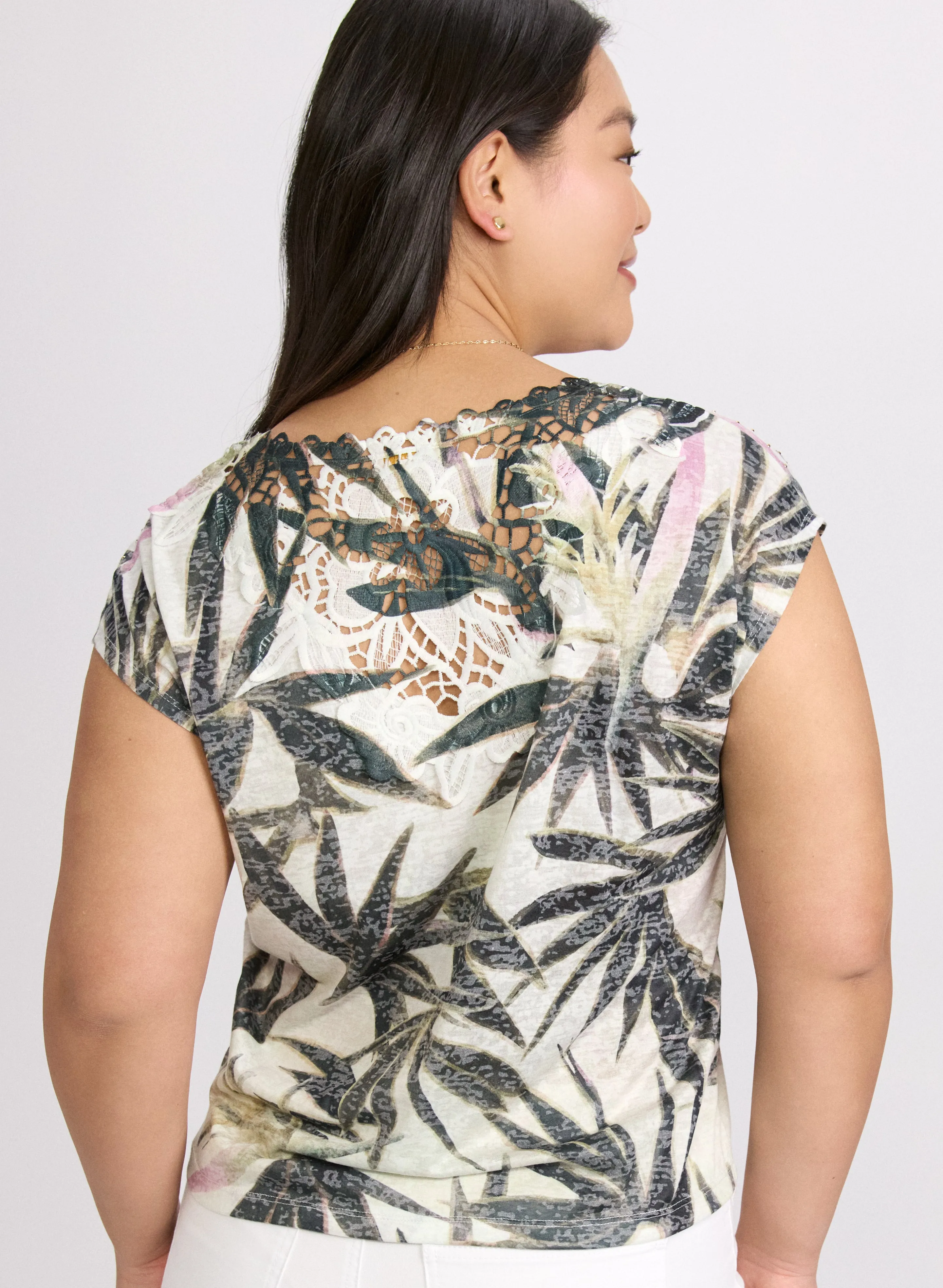 Embellished Palm Print T-Shirt sold by Laura product image thumbnail 3