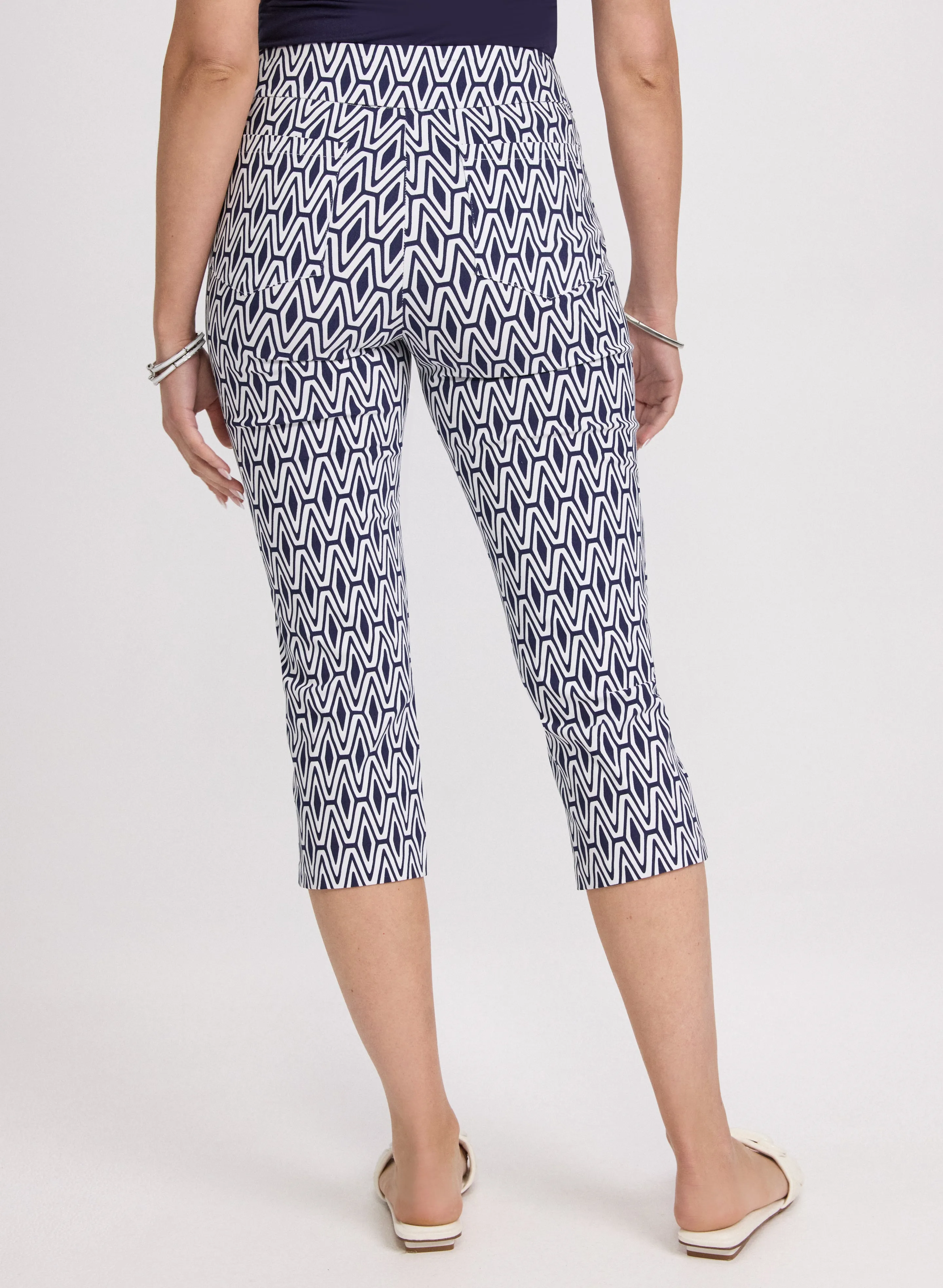 Geometric Print Capris sold by Laura product image thumbnail 3