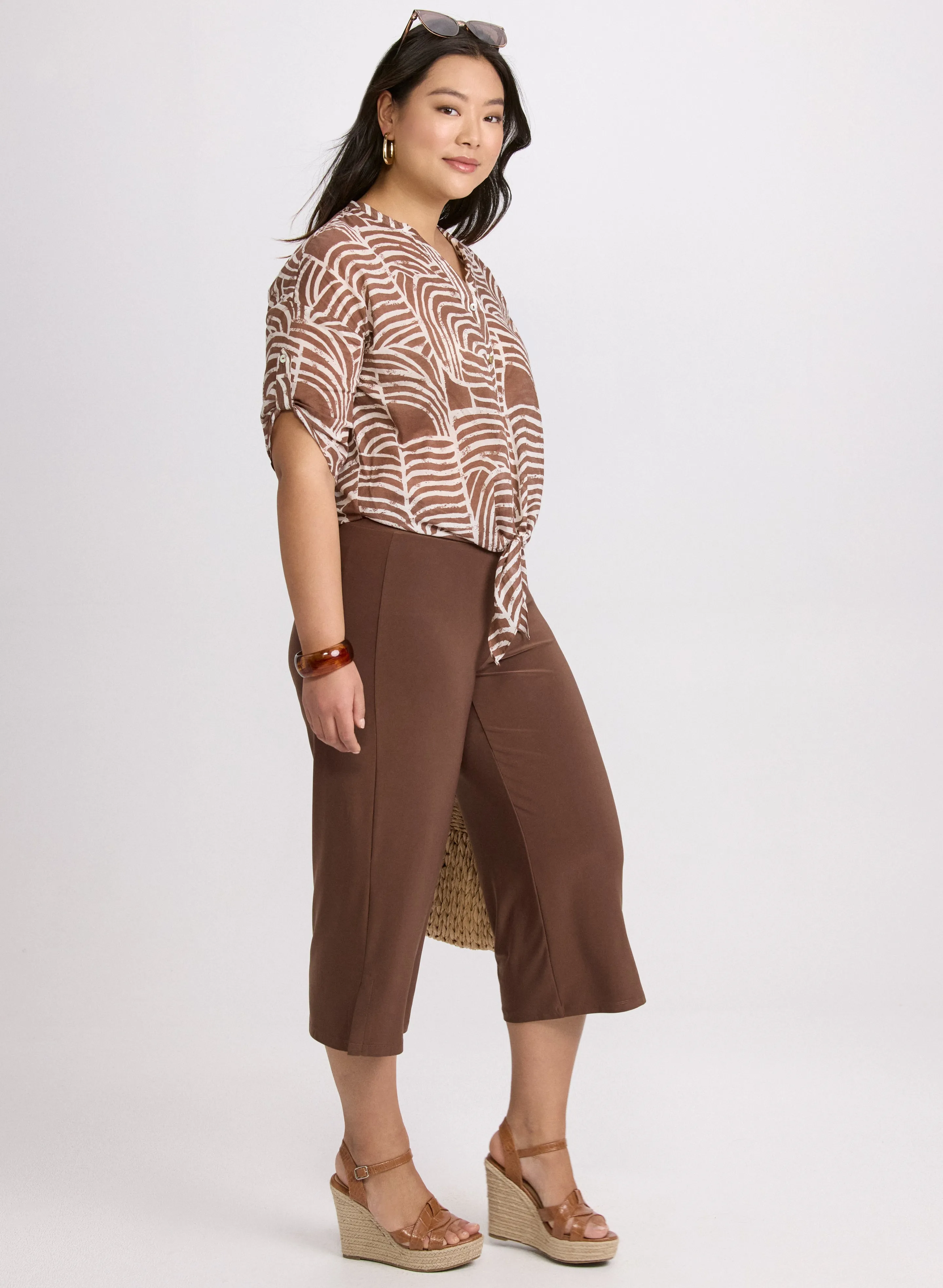 Side Slit Pull-On Capris sold by Laura product image thumbnail 5