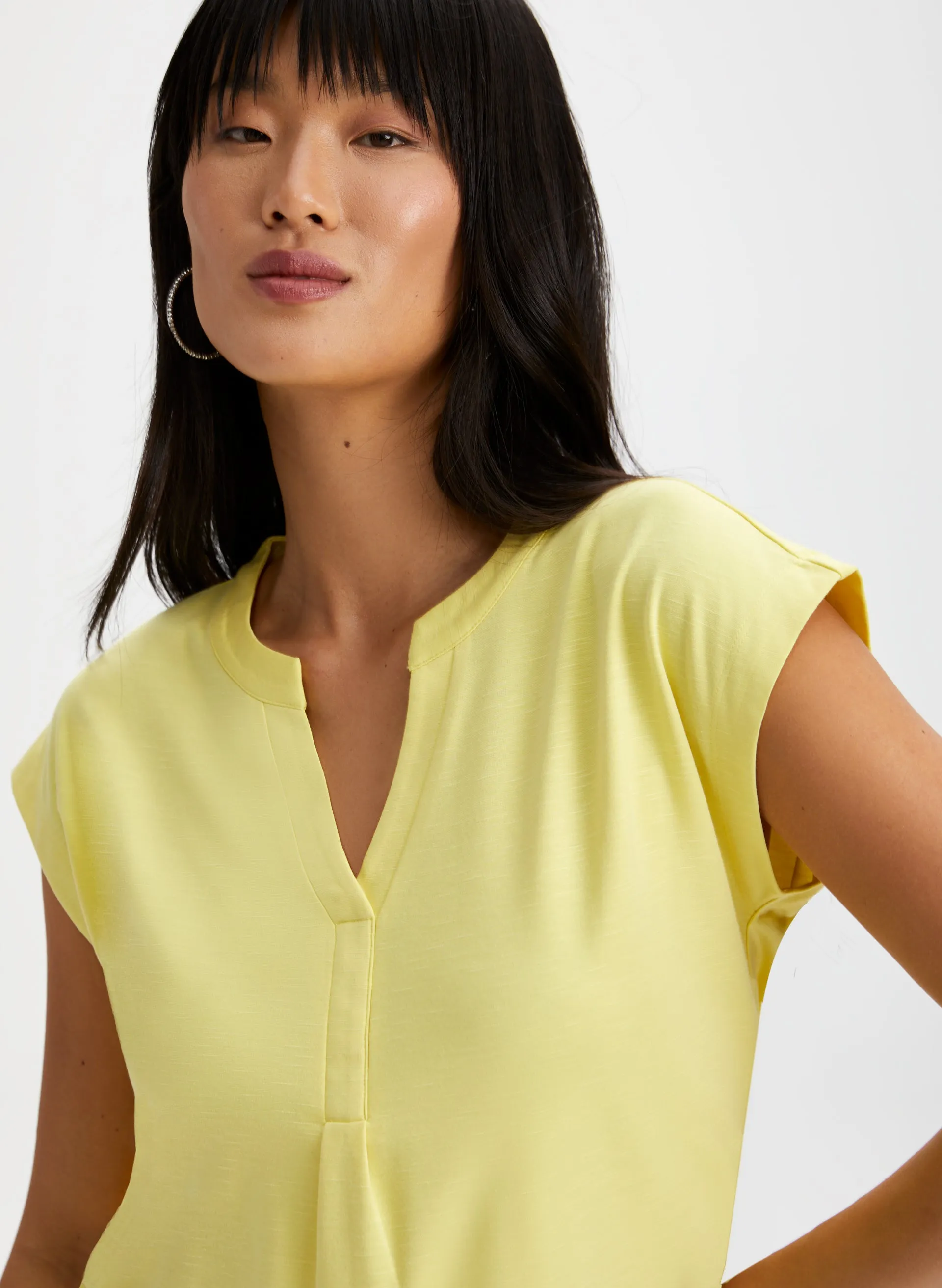 Open V-Neck Tee sold by Laura product image thumbnail 2