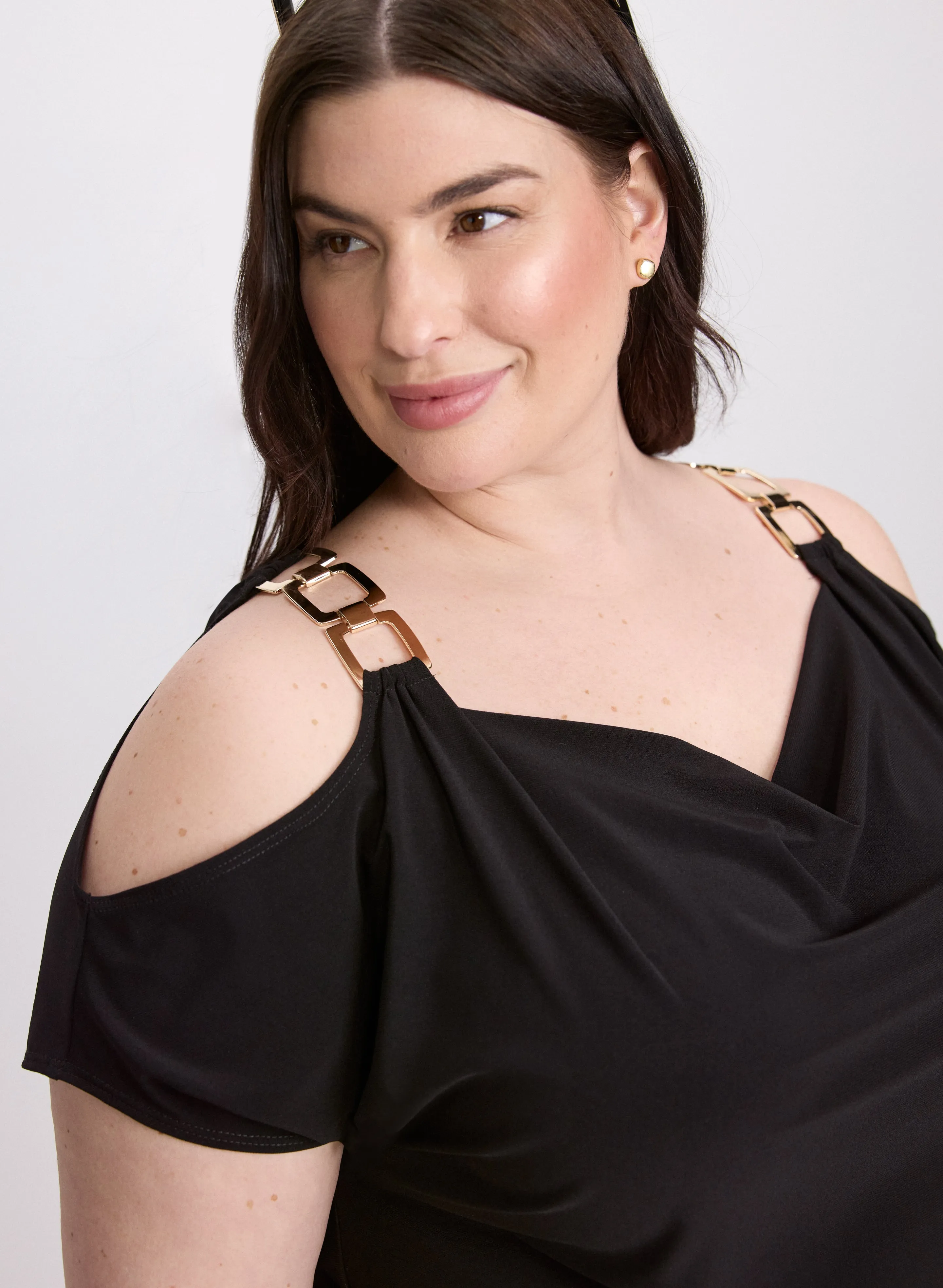 Chain Link Cold-Shoulder Top sold by Laura product image thumbnail 5