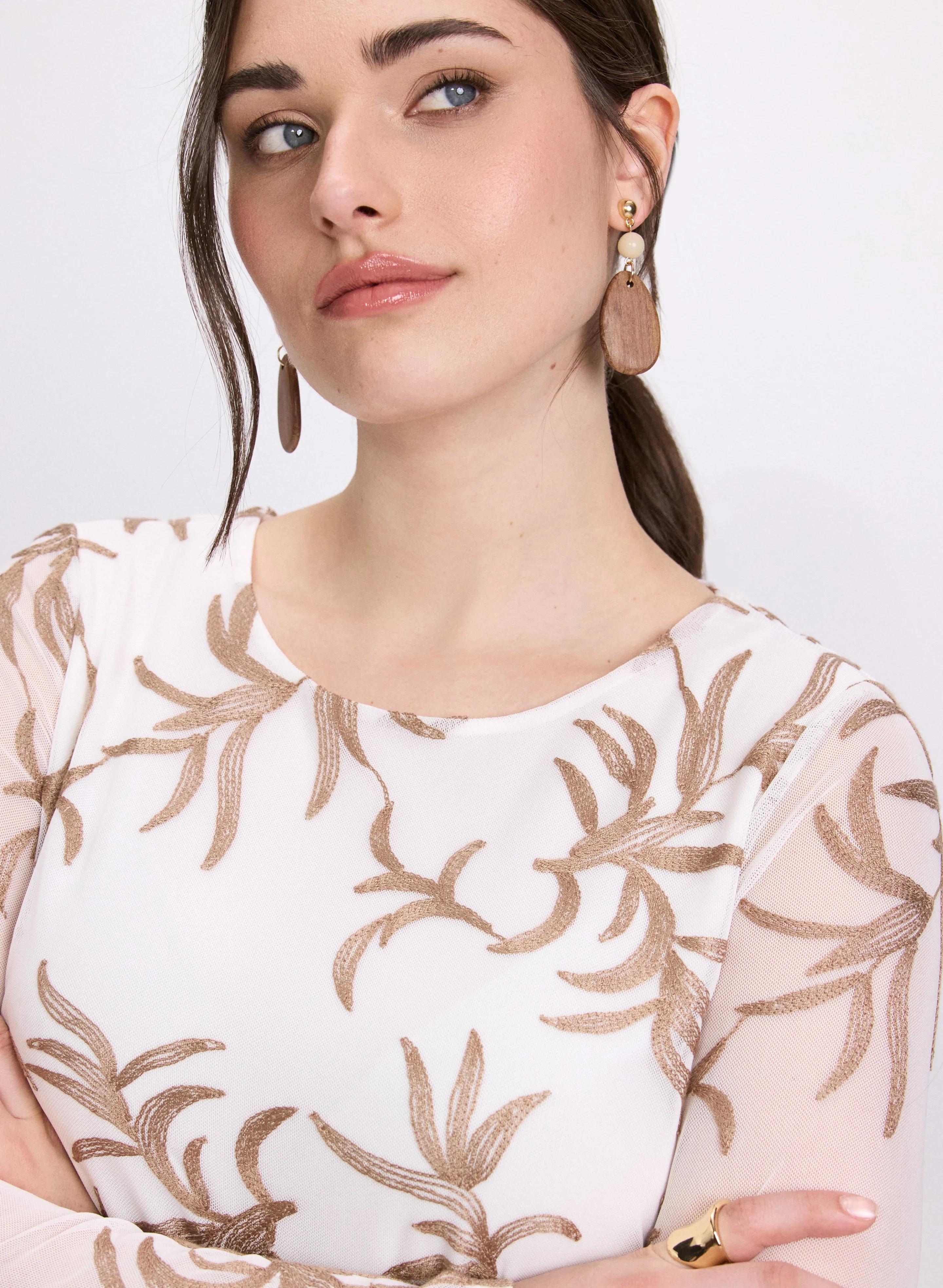 Tropical Embroidered Top sold by Laura product image thumbnail 4