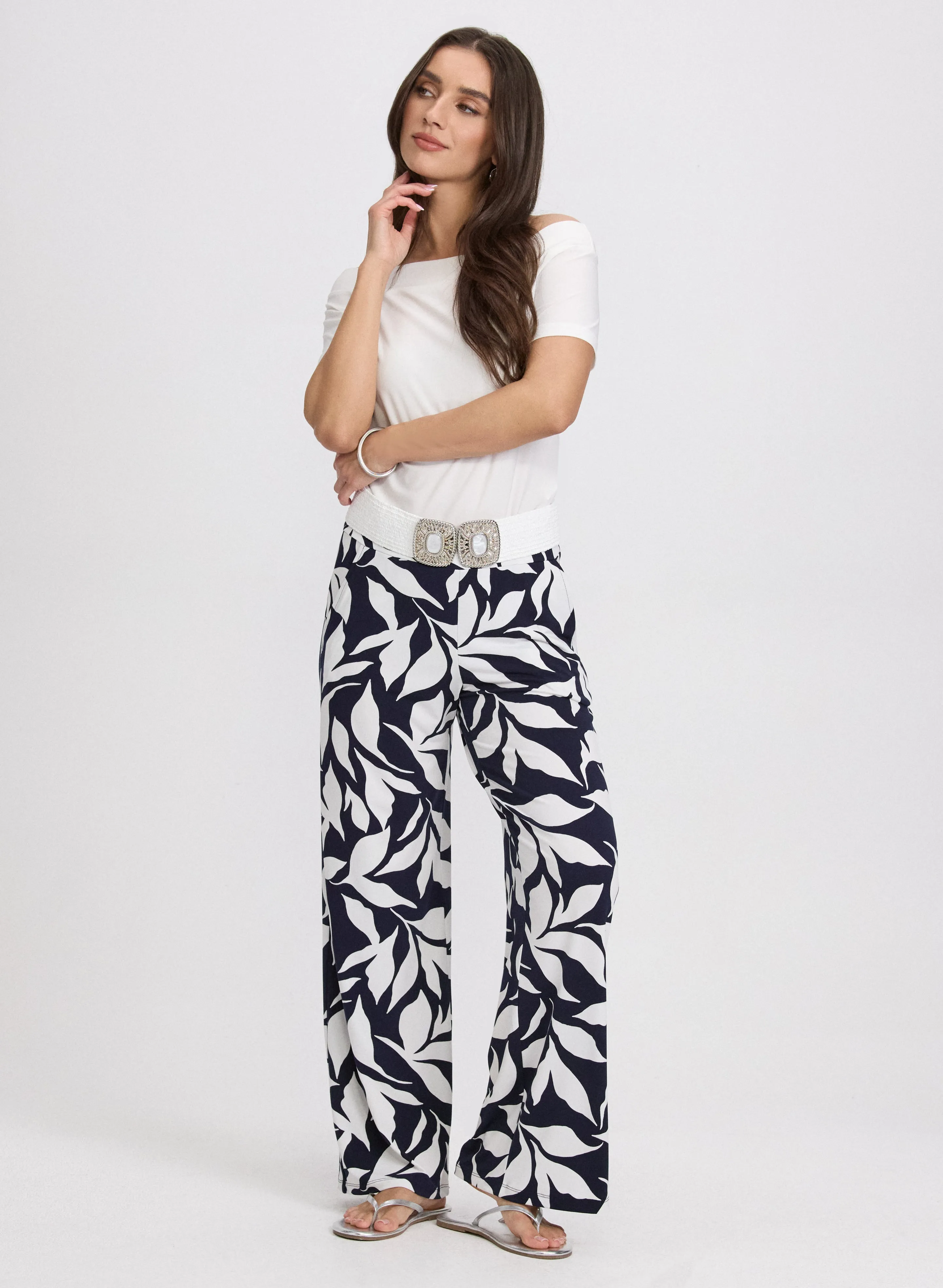 Olivia Wide-Leg Pants sold by Laura product image thumbnail 3