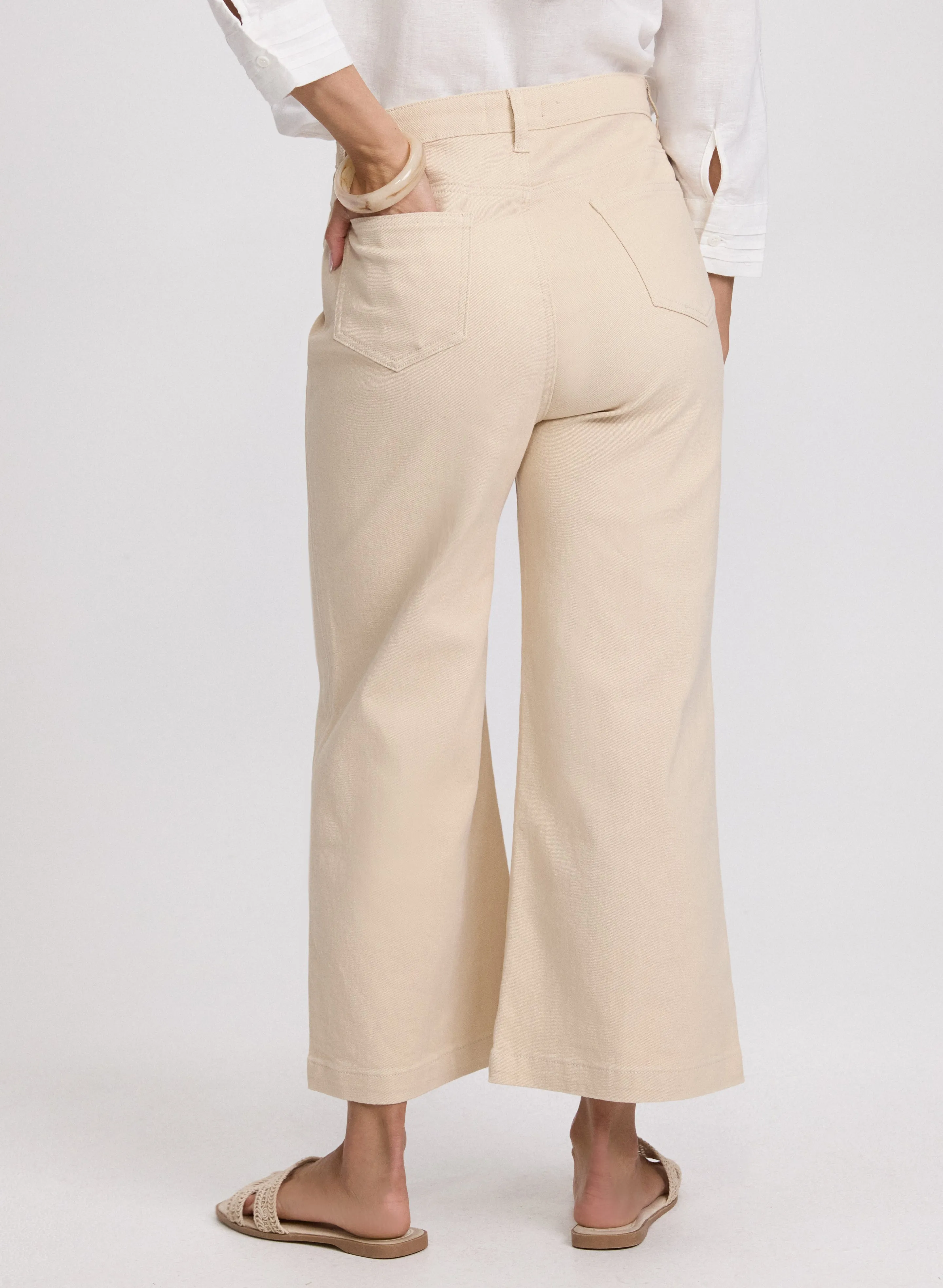 Cropped Flare-Leg Jeans sold by Laura product image thumbnail 3