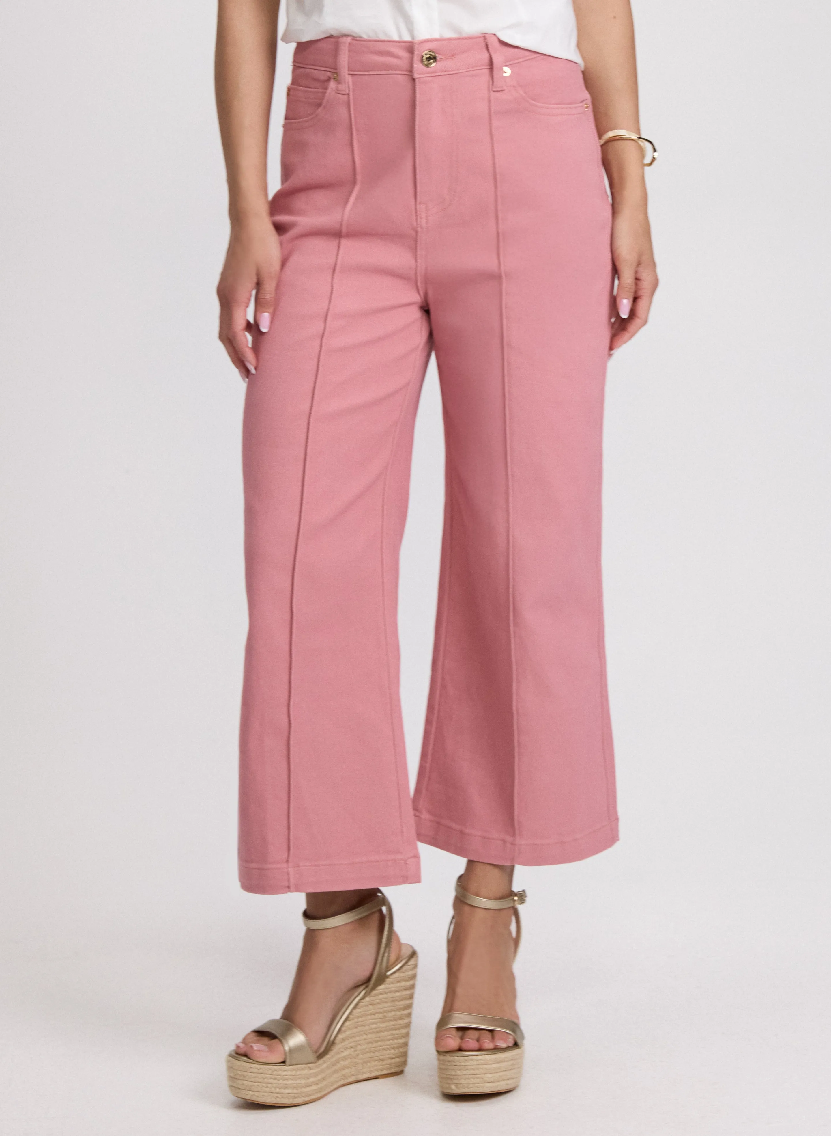 Cropped Flare-Leg Jeans sold by Laura