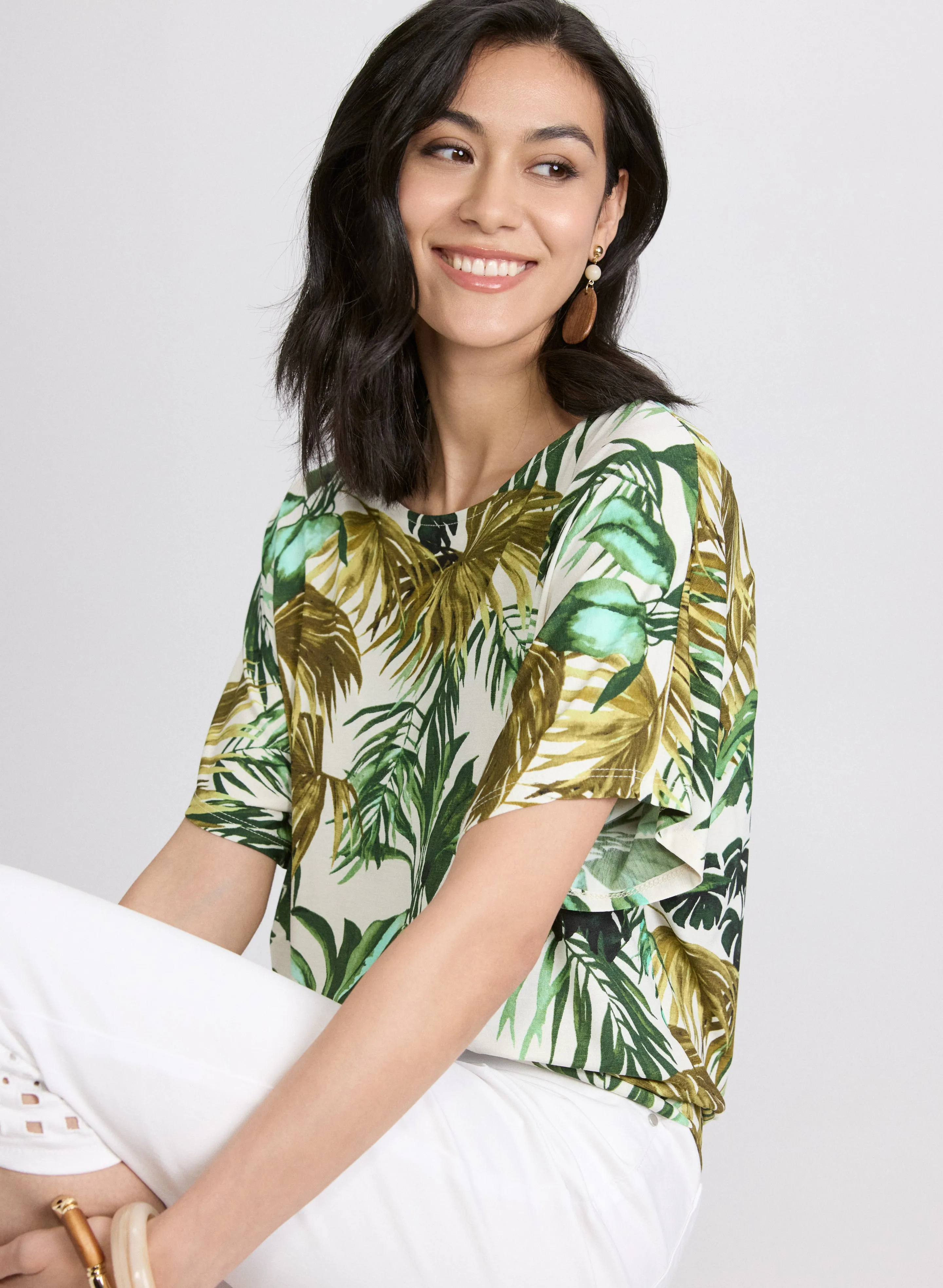 Tropical Print Top sold by Laura product image thumbnail 2