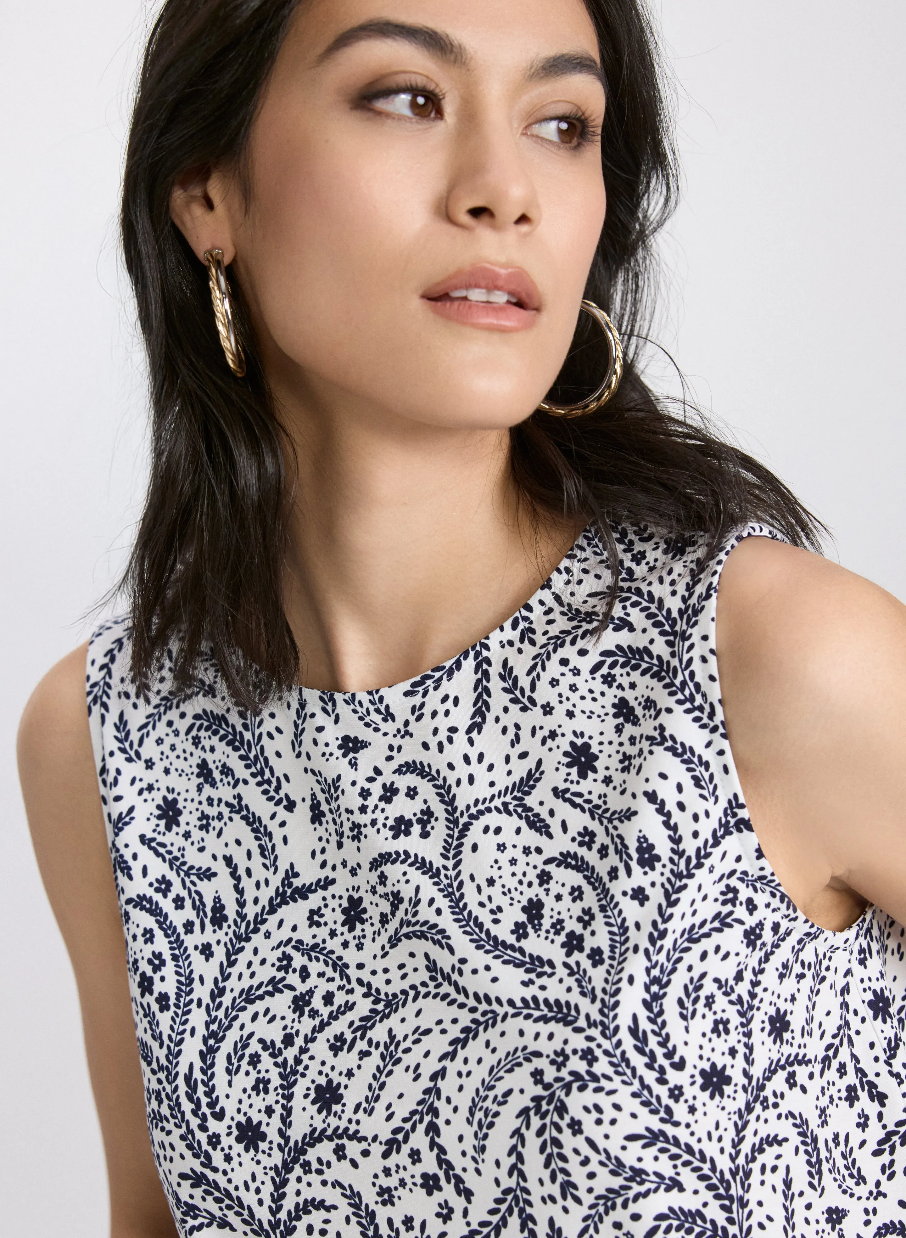 Printed Drawstring Top sold by Laura product image thumbnail 5