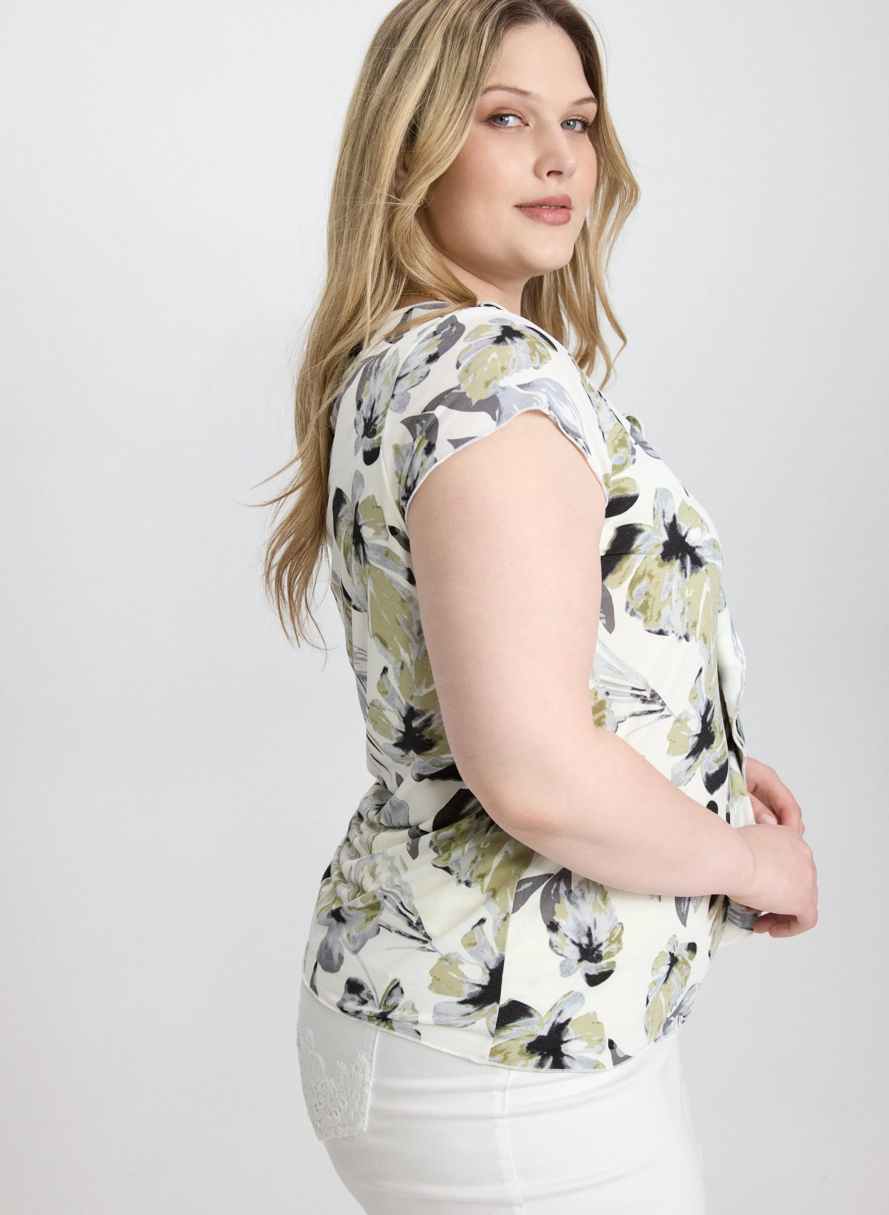 Floral Ruffle Front Top sold by Laura product image thumbnail 5