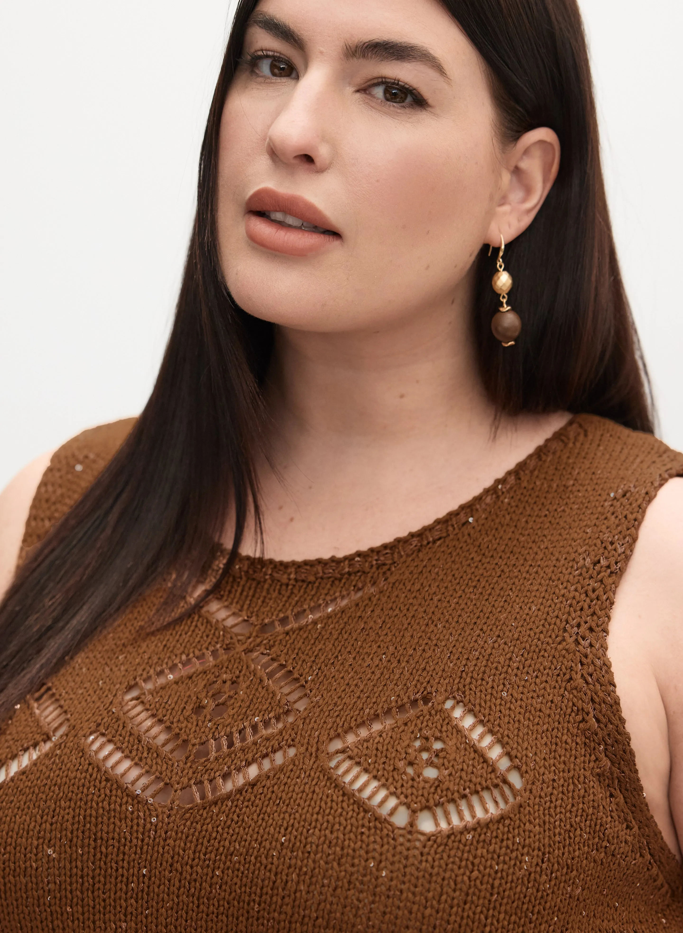 Melanie Lyne - Sleeveless Sequin Embellished Sweater sold by Laura product image thumbnail 2